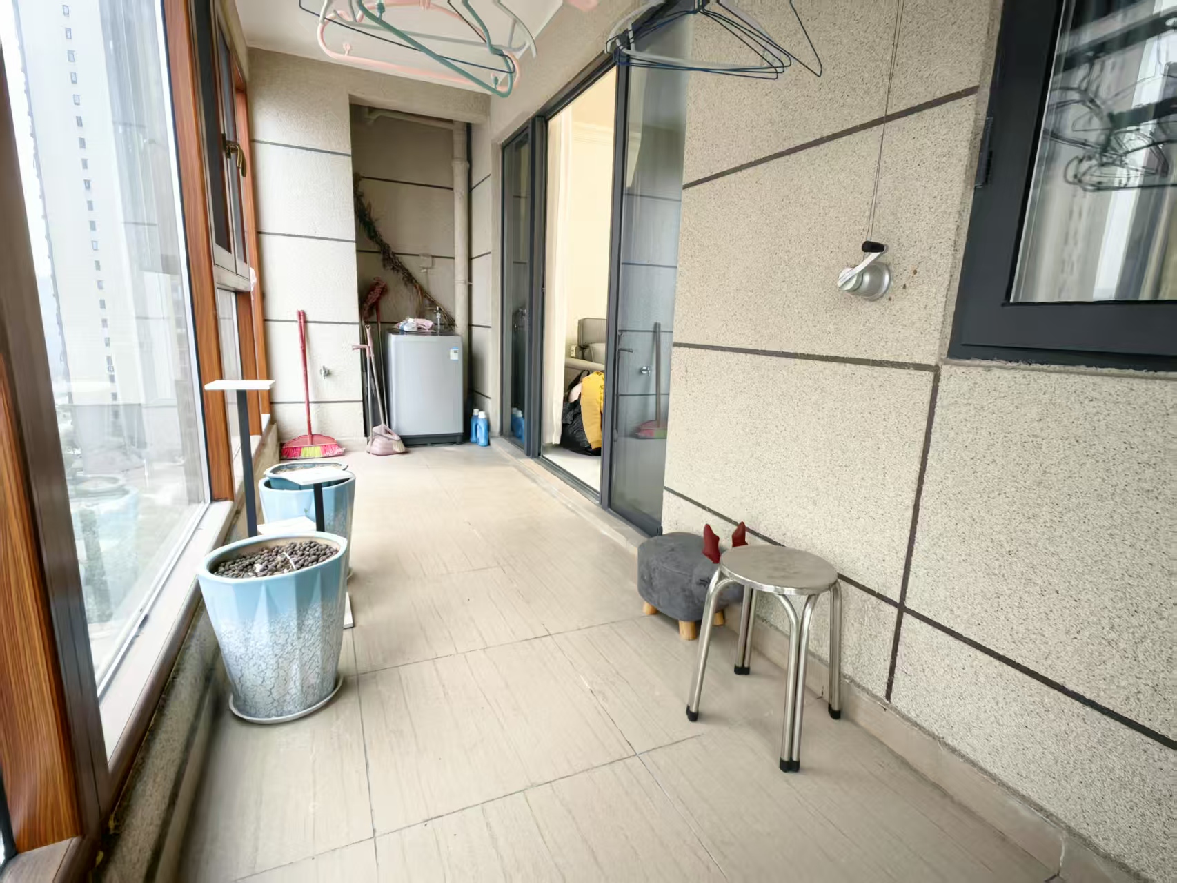 碧桂园梓山府 3室2厅2卫 1800.0元/月 碧桂园梓山府 3室2厅2卫 1800.0元/月室内图