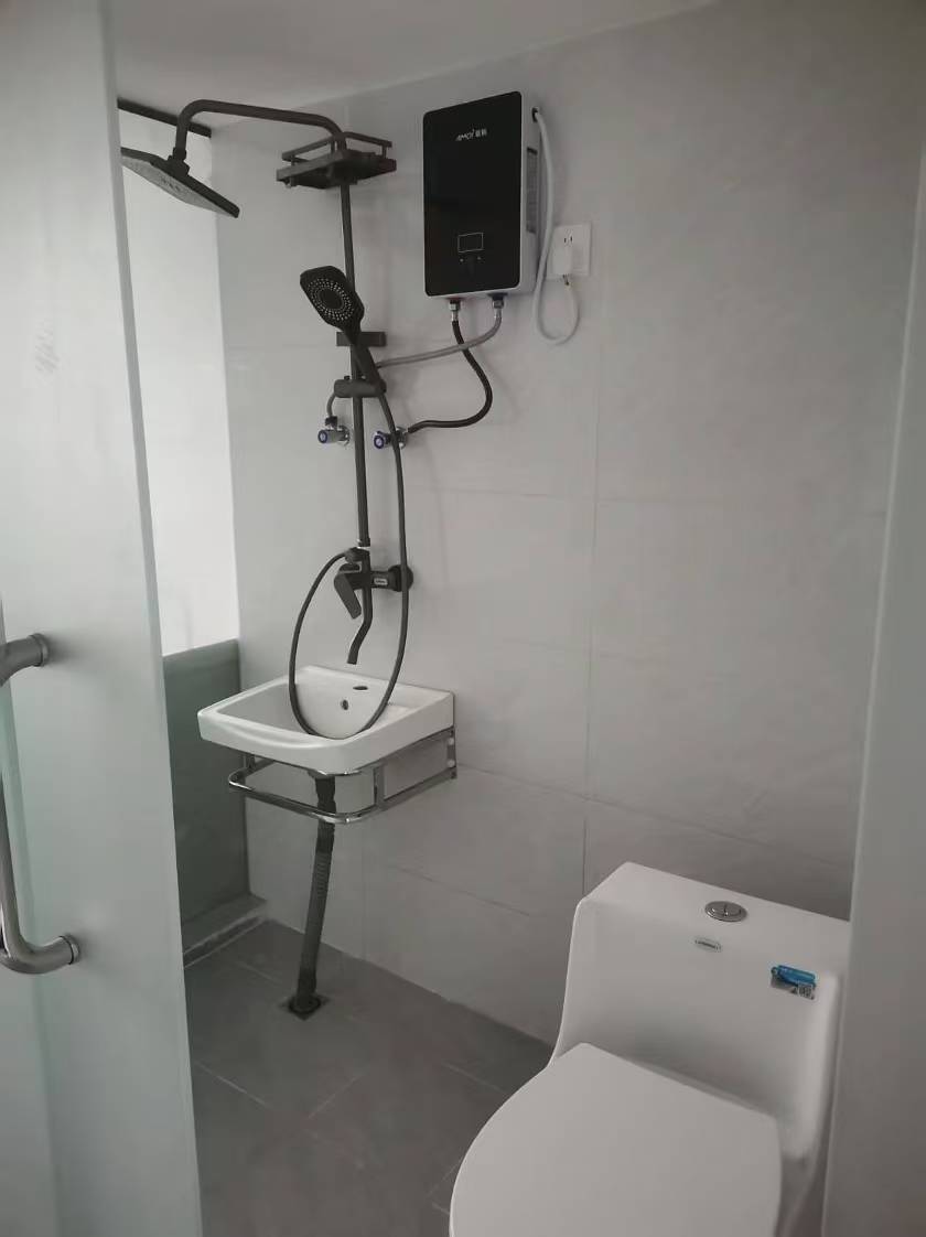 申鑫国际广场 1室1厅1卫 1300.0元/月 申鑫国际广场 1室1厅1卫 1300.0元/月室内图