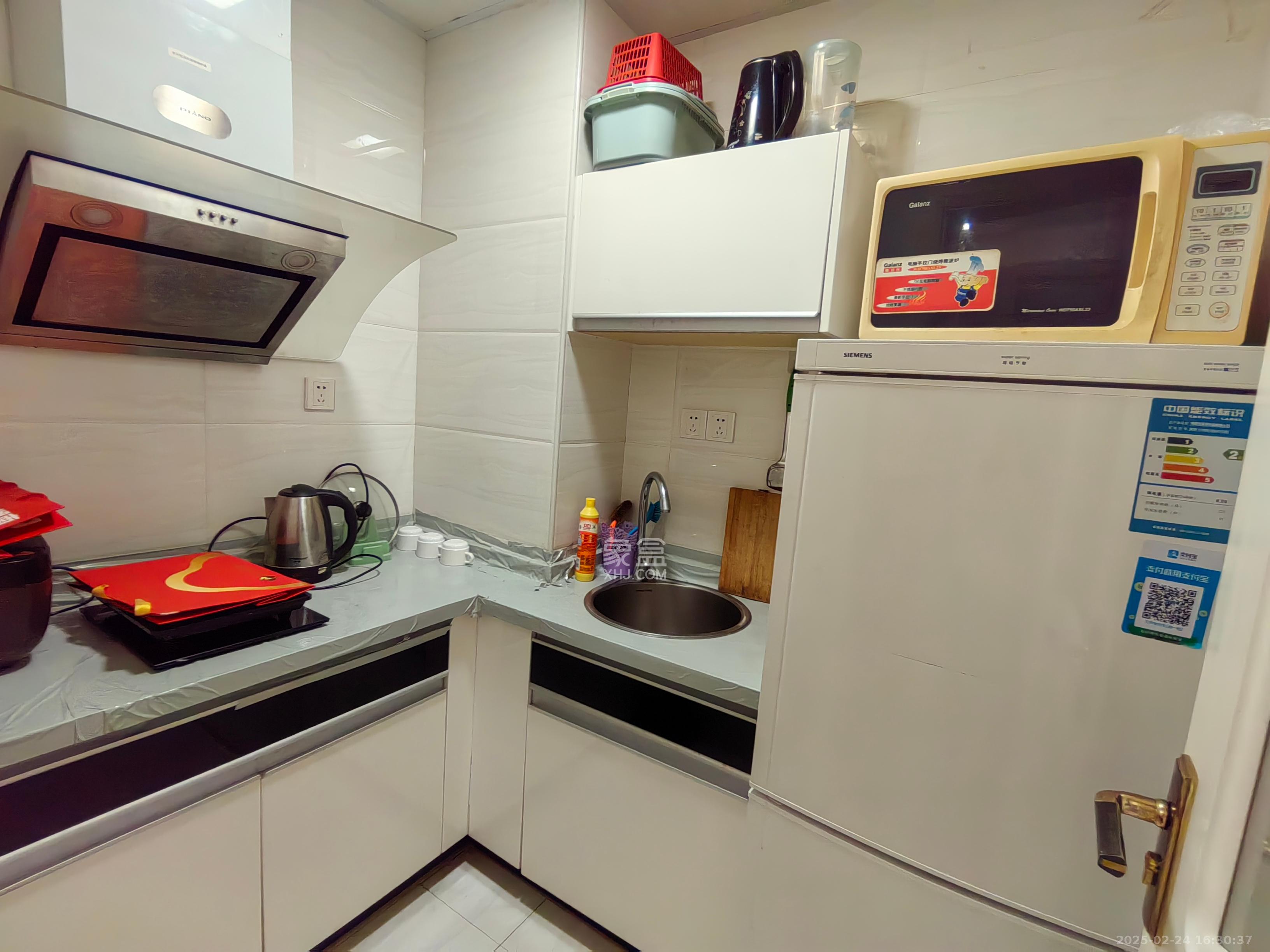 壹号公馆  2室1厅1卫    3000.0元/月 壹号公馆  2室1厅1卫    3000.0元/月室内图