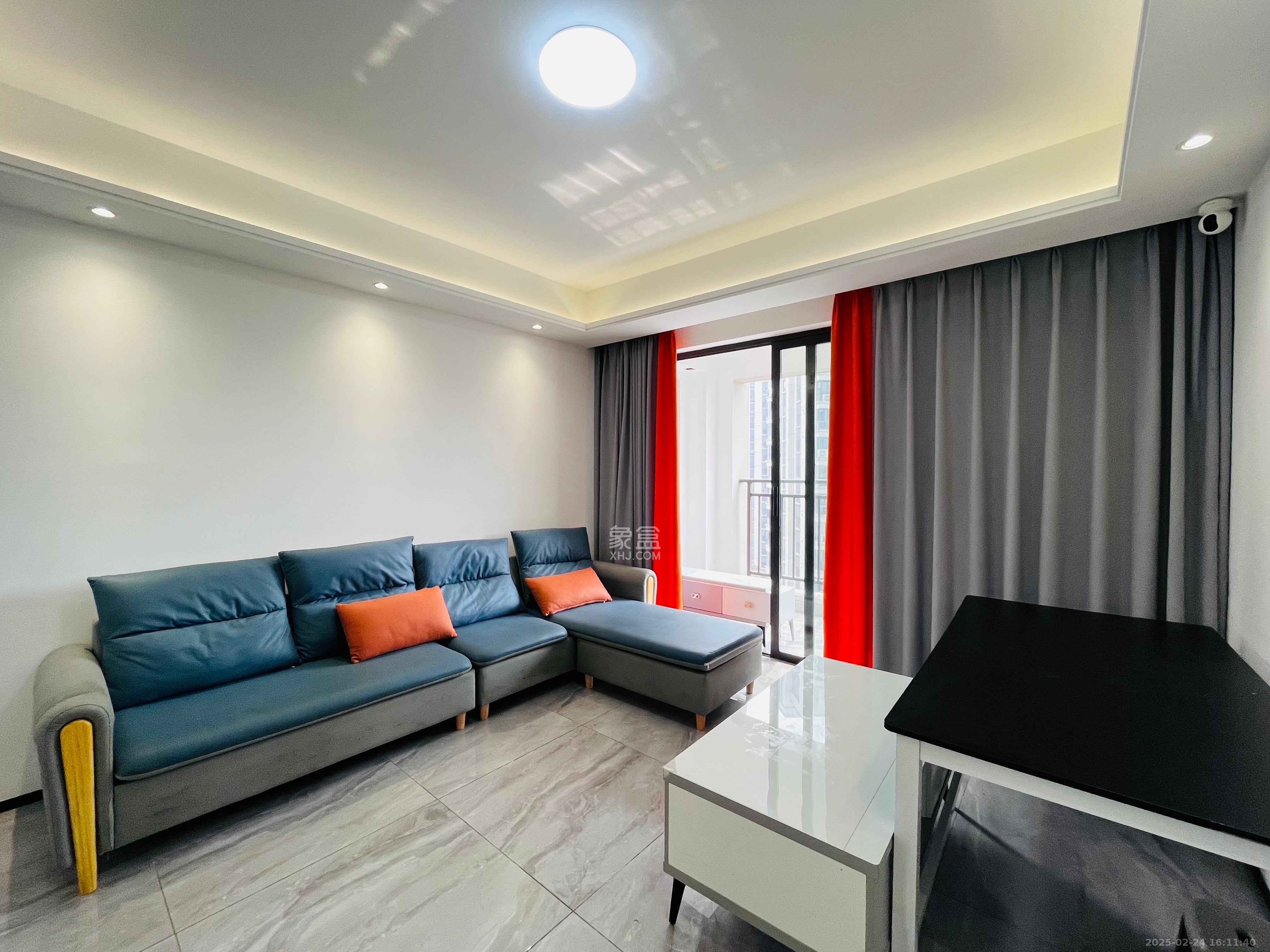 金基芳华 3室2厅1卫 2800.0元/月 金基芳华 3室2厅1卫 2800.0元/月室内图