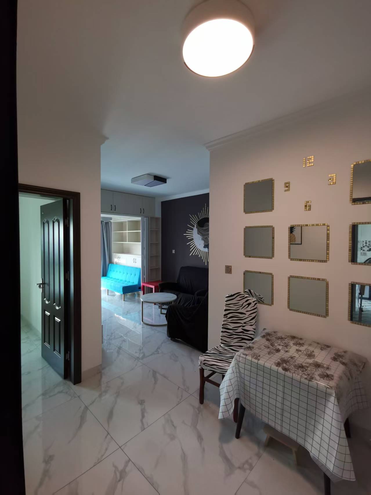 中国铁建金色蓝庭 1室0厅0卫 1300.0元/月 中国铁建金色蓝庭 1室0厅0卫 1300.0元/月室内图