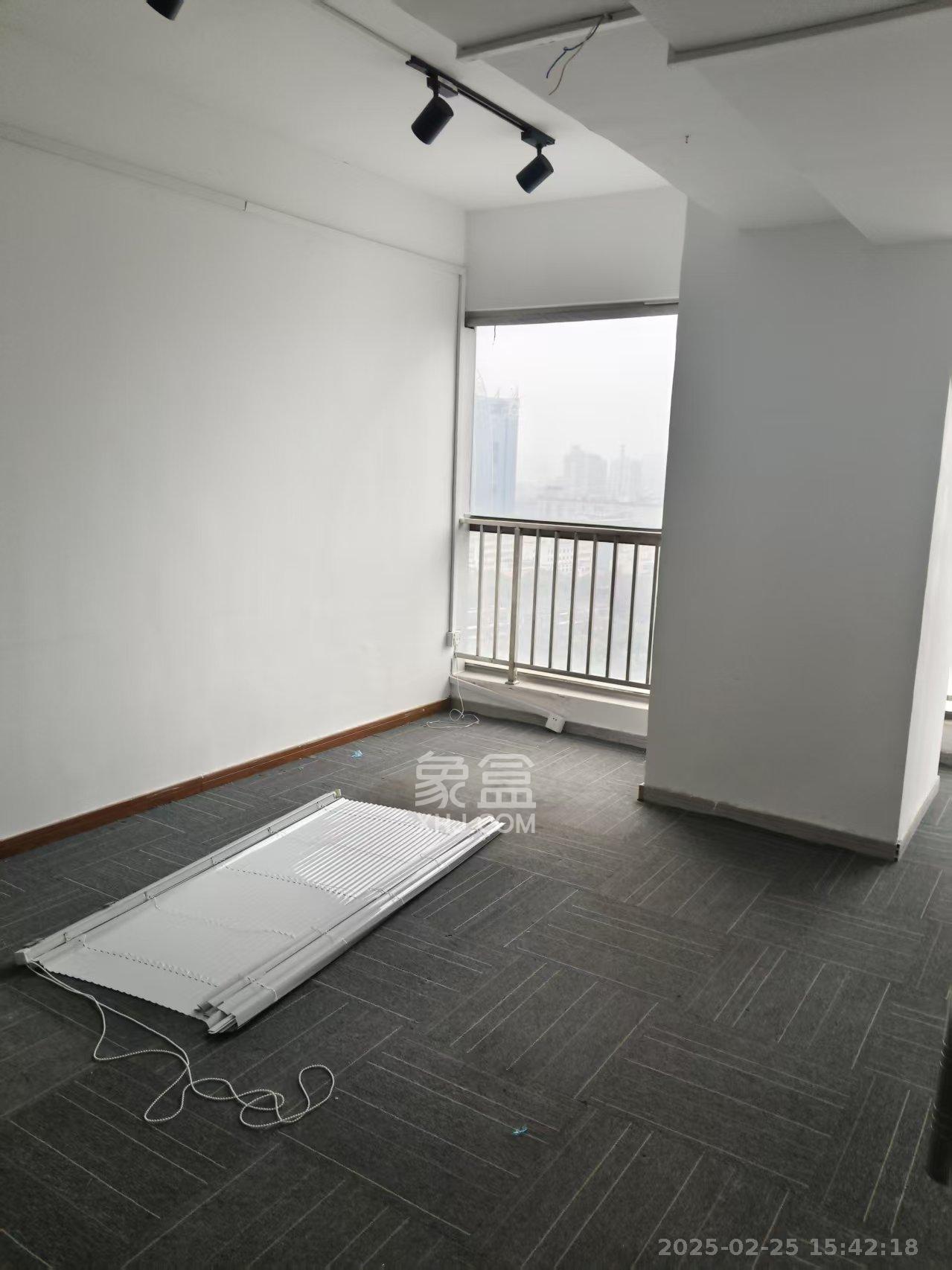 金烨融府  1室1厅1卫    5000.0元/月 金烨融府  1室1厅1卫    5000.0元/月