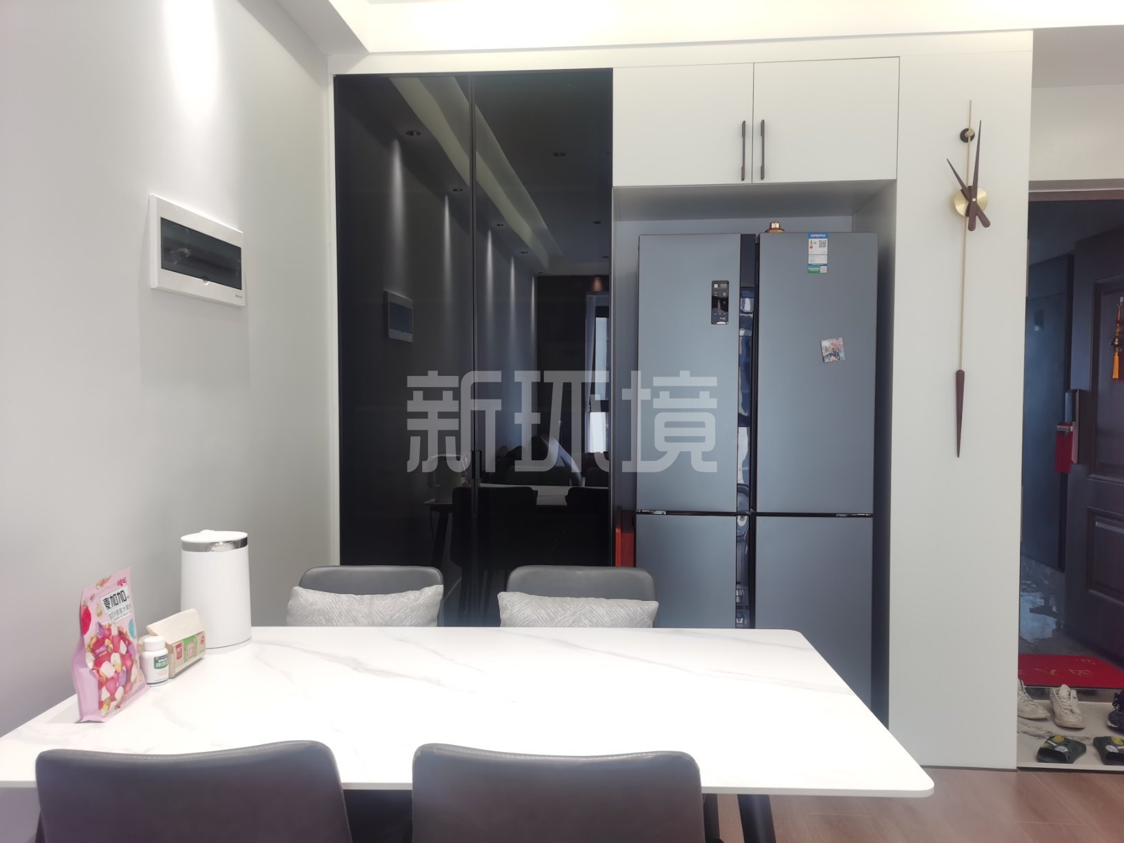 山水印象澜庭  3室2厅1卫   105.00万客厅