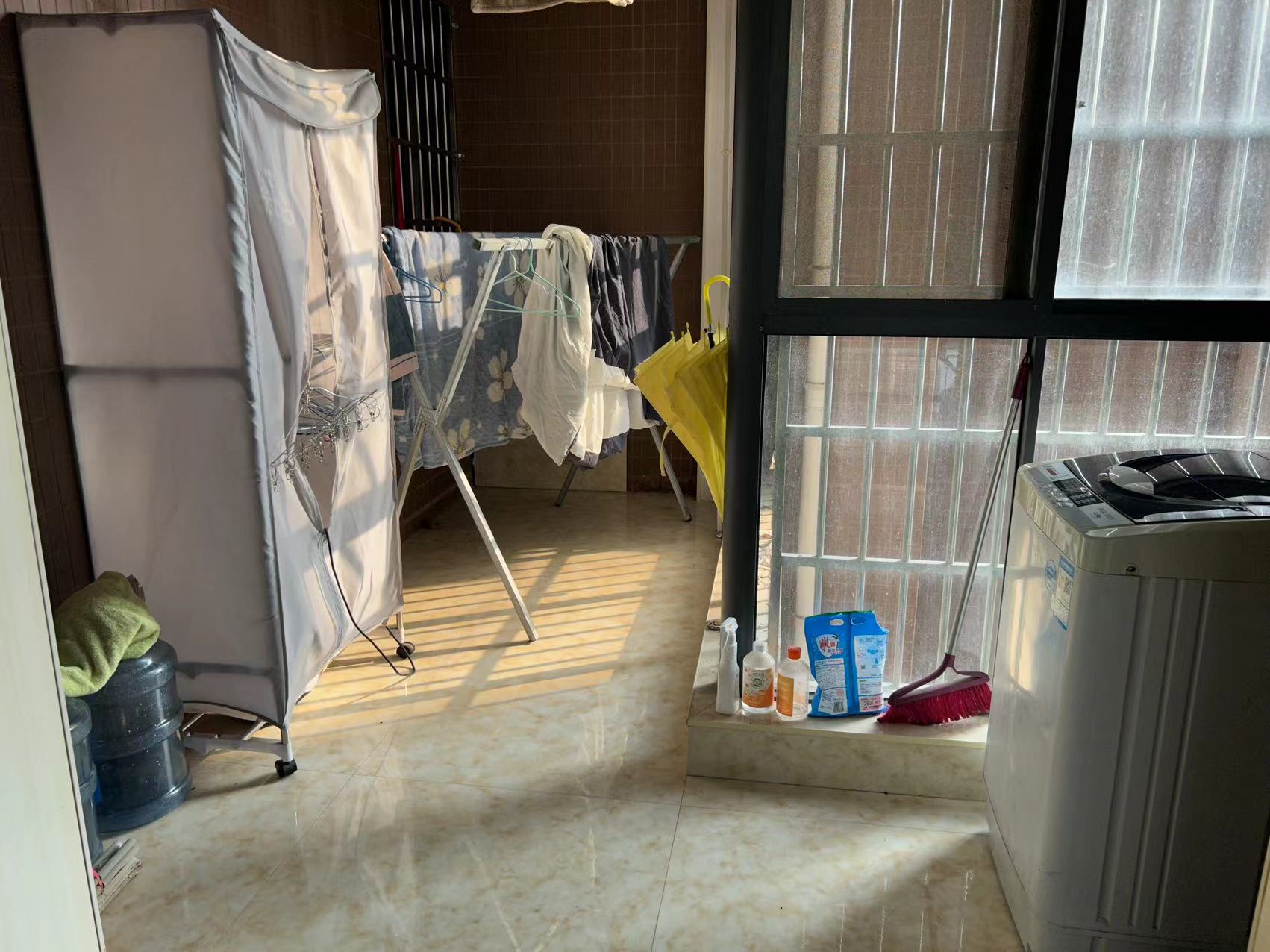 雄森国际  4室2厅2卫    2600.0元/月 雄森国际  4室2厅2卫    2600.0元/月室内图