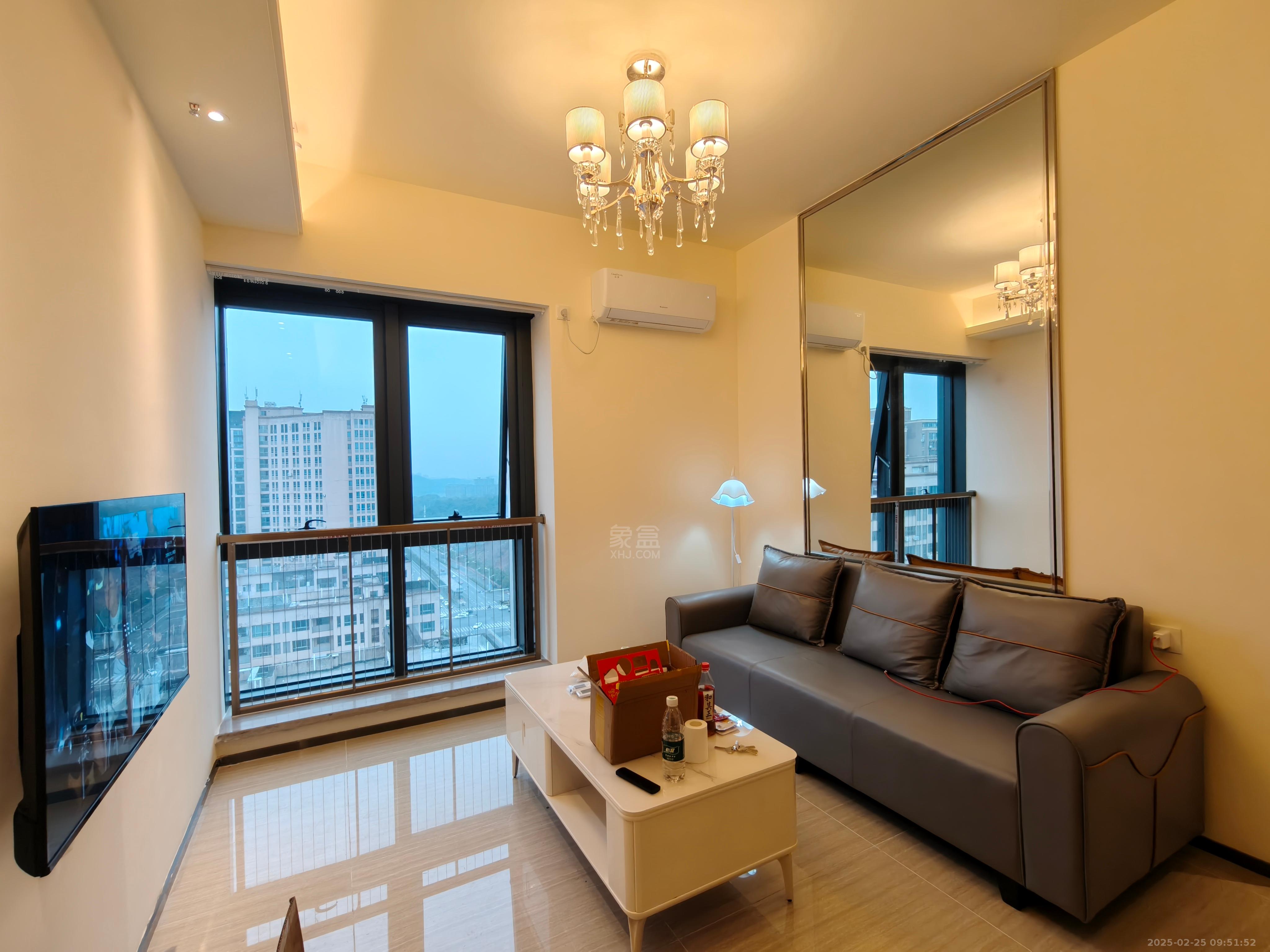 恒大华府 2室1厅1卫 1800.0元/月 恒大华府 2室1厅1卫 1800.0元/月室内图