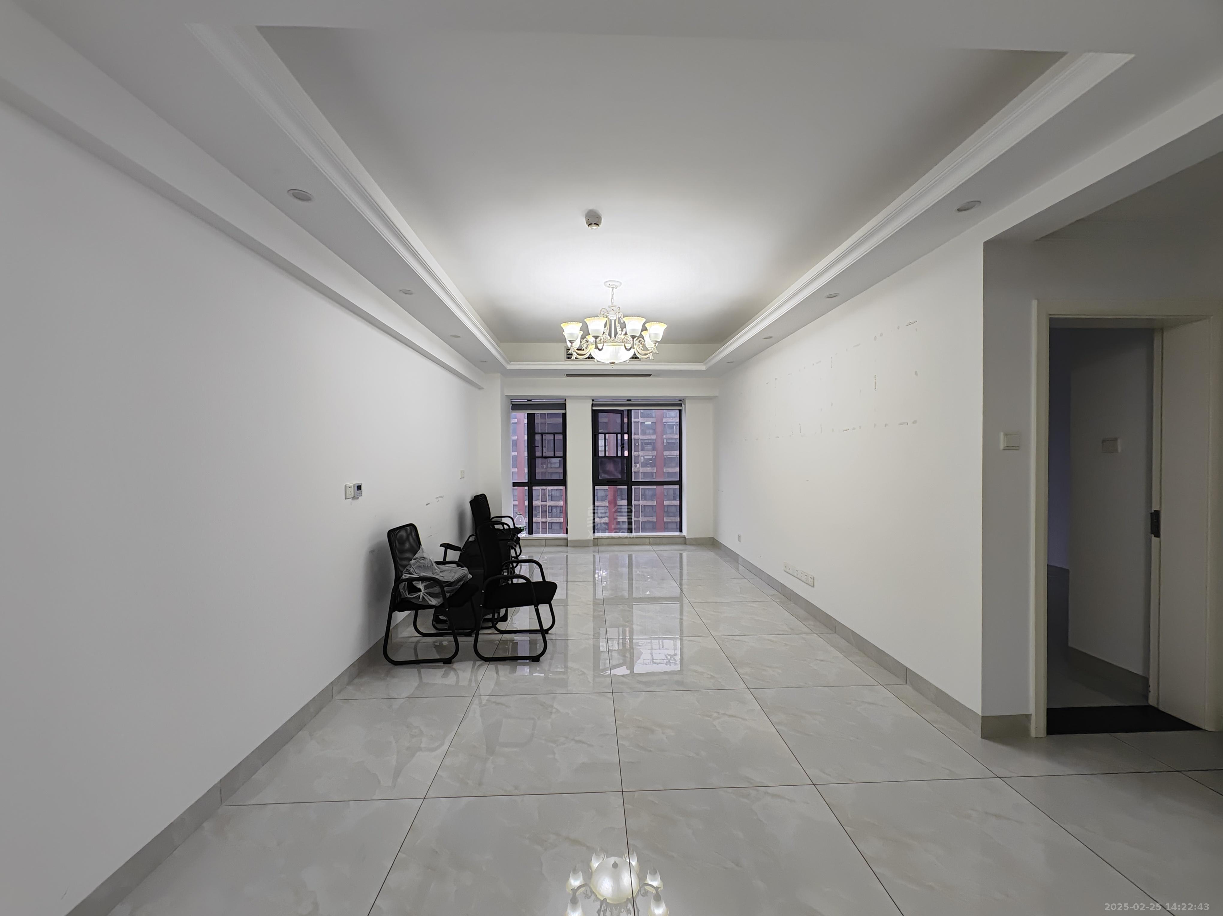 庐山春天 2室1厅1卫 2000.0元/月 庐山春天 2室1厅1卫 2000.0元/月室内图