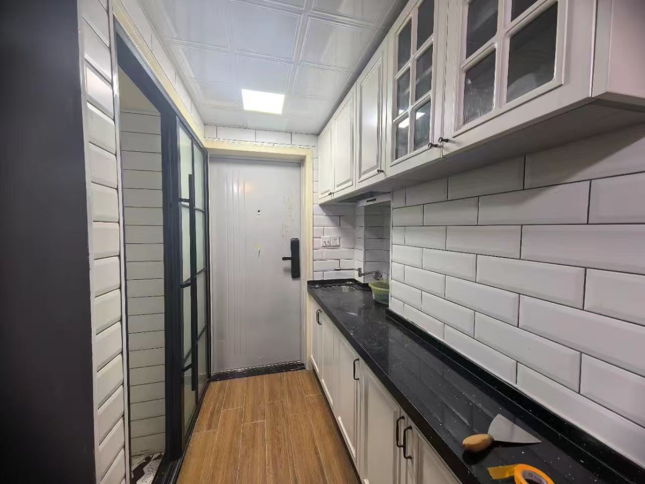 梓山湖公馆 1室1厅1卫 1600.0元/月 梓山湖公馆 1室1厅1卫 1600.0元/月室内图