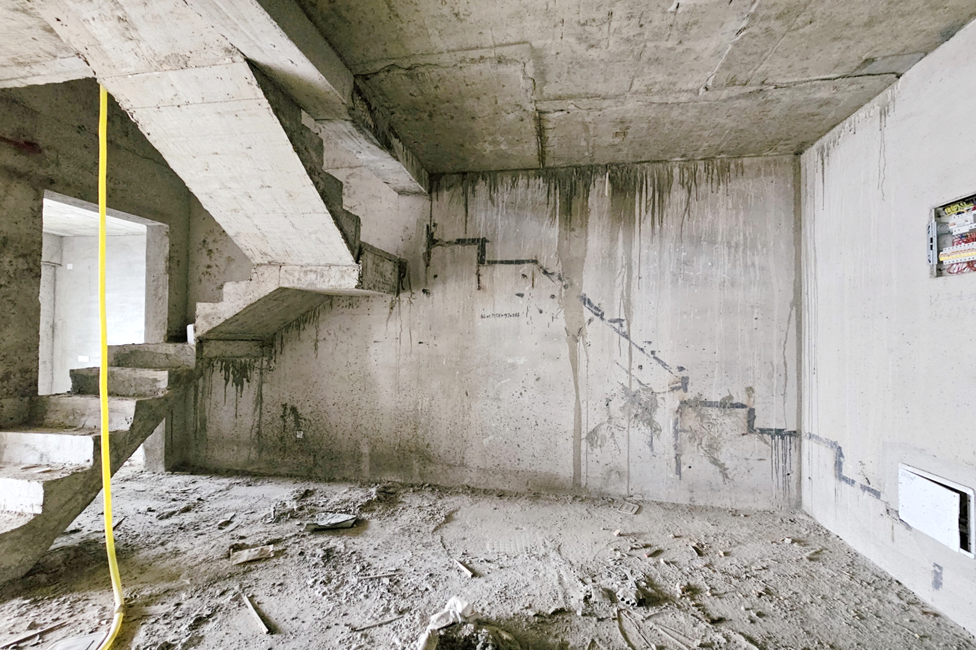 明昇壹城(明昇时代广场)二期 3室1厅1卫 125.0万 明昇壹城(明昇时代广场)二期 3室1厅1卫 125.0万其他