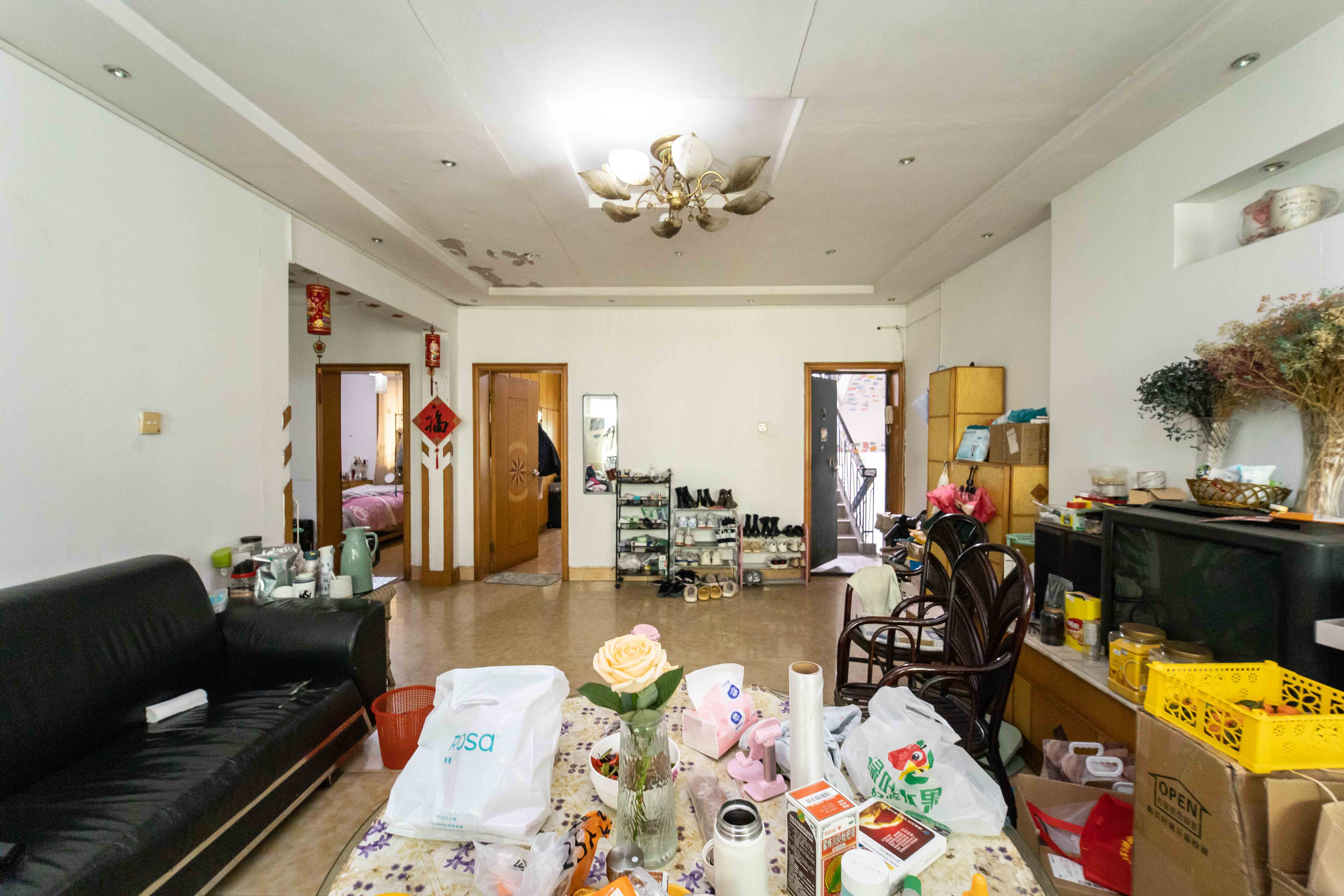 八方公司宿舍（师家老屋）  2室2厅1卫   53.80万客厅