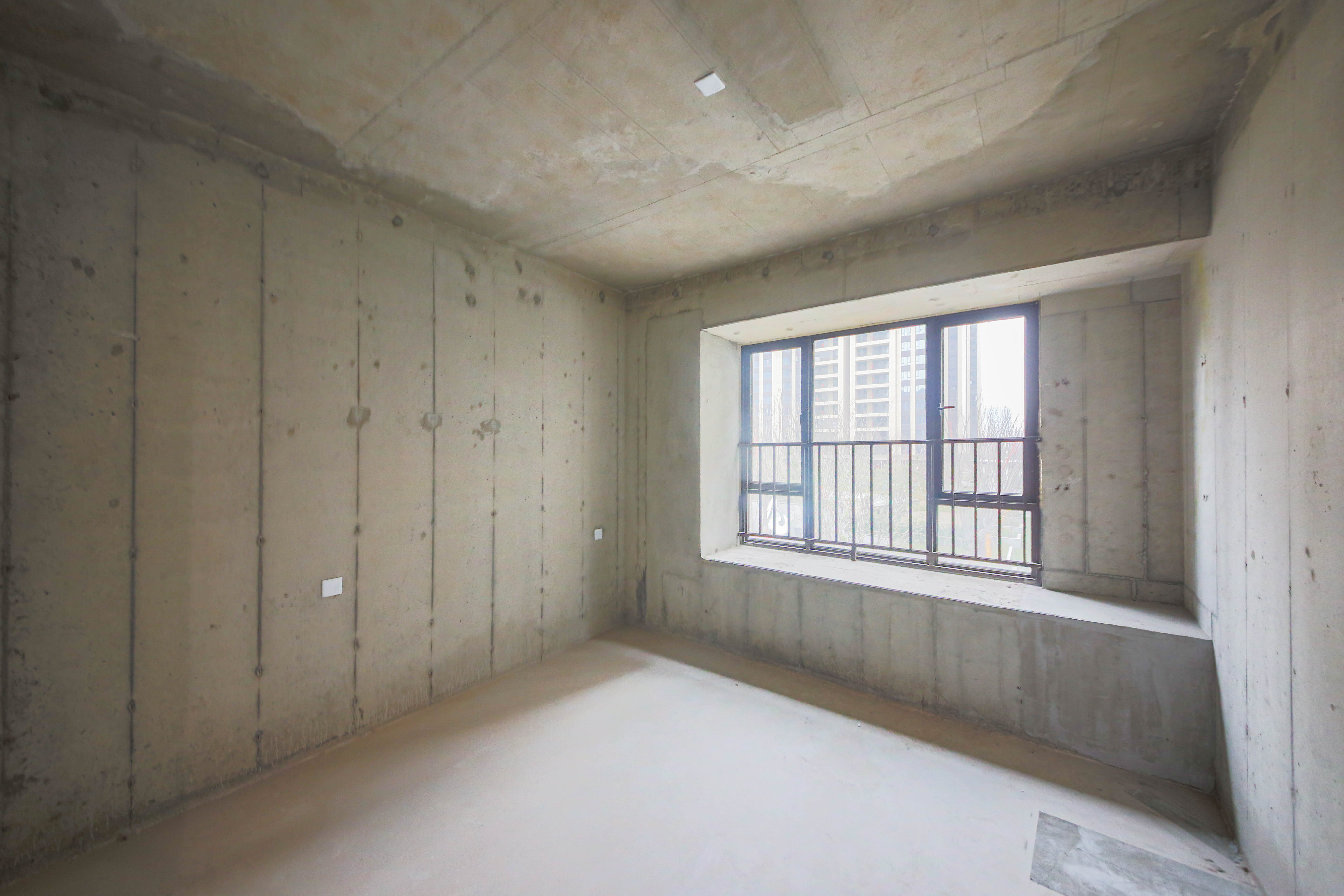 兴铁湘府和园 4室2厅2卫 202.8万 兴铁湘府和园 4室2厅2卫 202.8万卧室