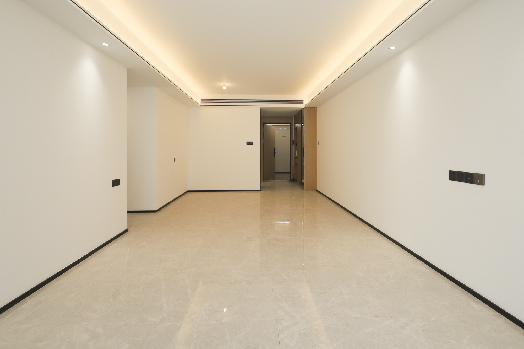 长沙北中心保利时代C区 3室2厅2卫 115.0万 长沙北中心保利时代C区 3室2厅2卫 115.0万客厅