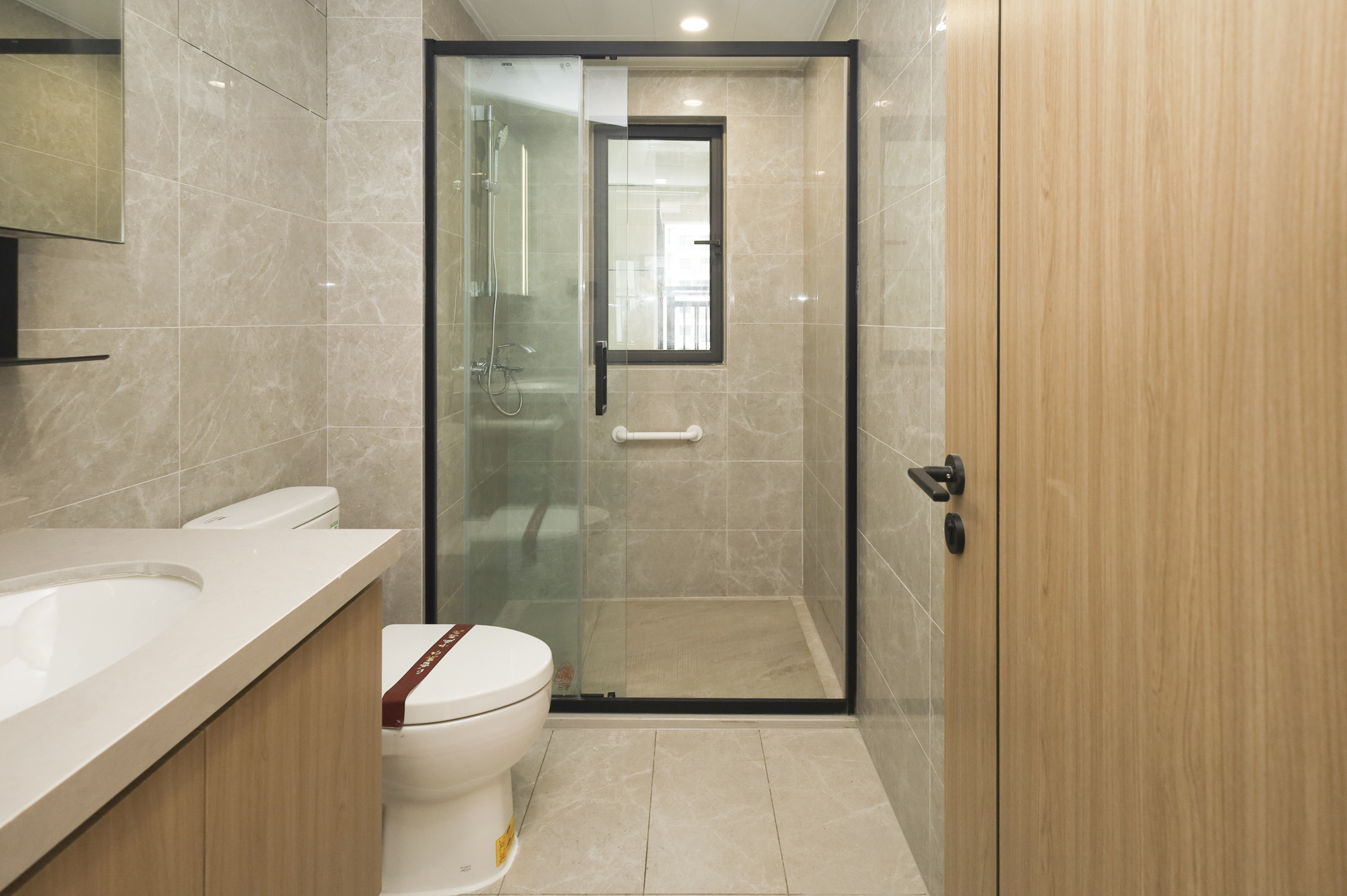 长沙北中心保利时代C区 3室2厅2卫 115.0万 长沙北中心保利时代C区 3室2厅2卫 115.0万卫生间