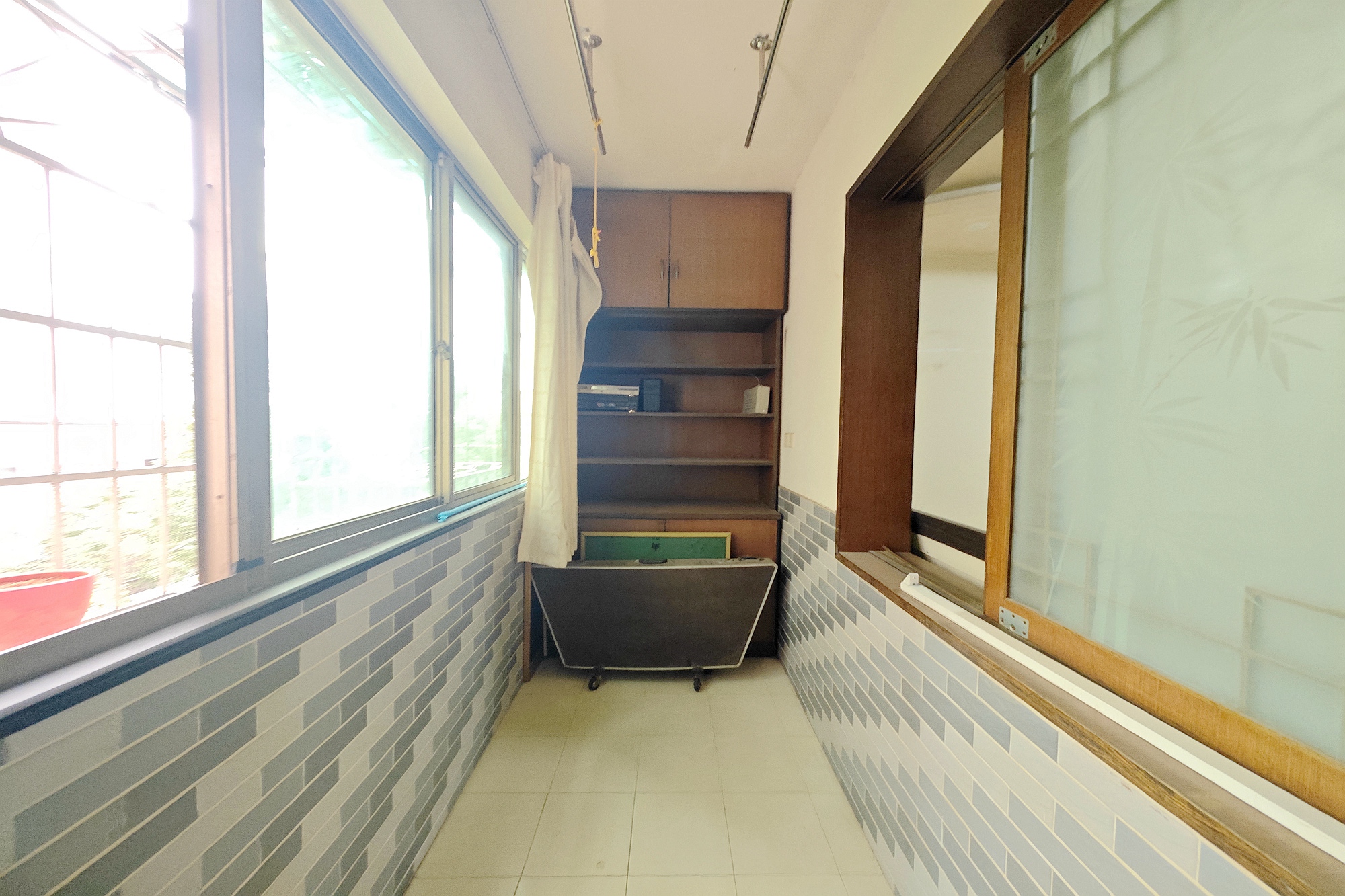 宏轩花苑  3室2厅2卫   105.00万阳台