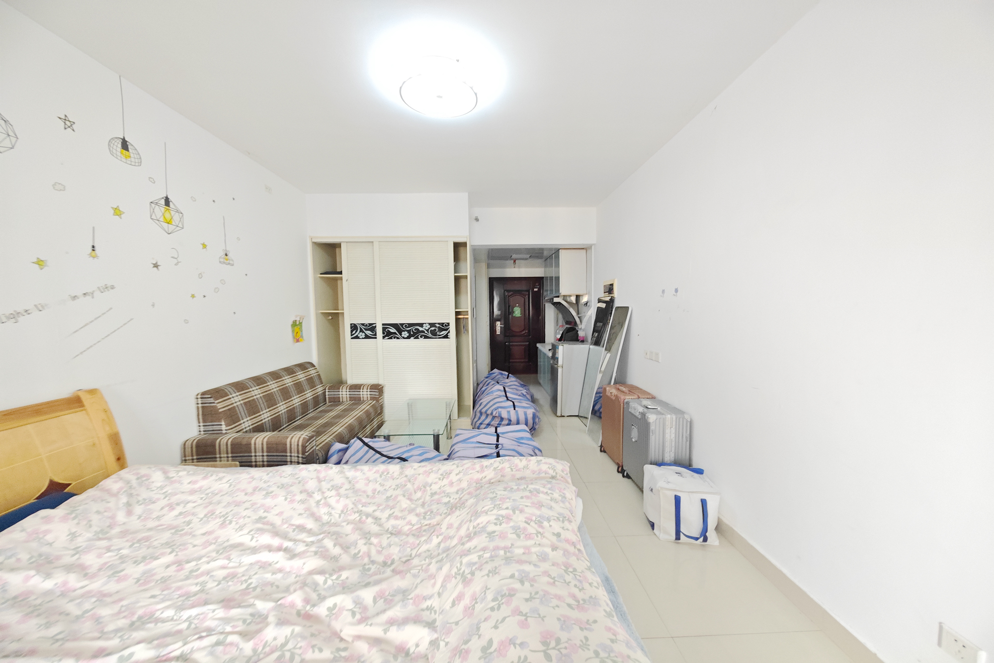 芒果天地(芒果雅苑)  1室1厅1卫    26.0万 芒果天地(芒果雅苑)  1室1厅1卫    26.0万卧室