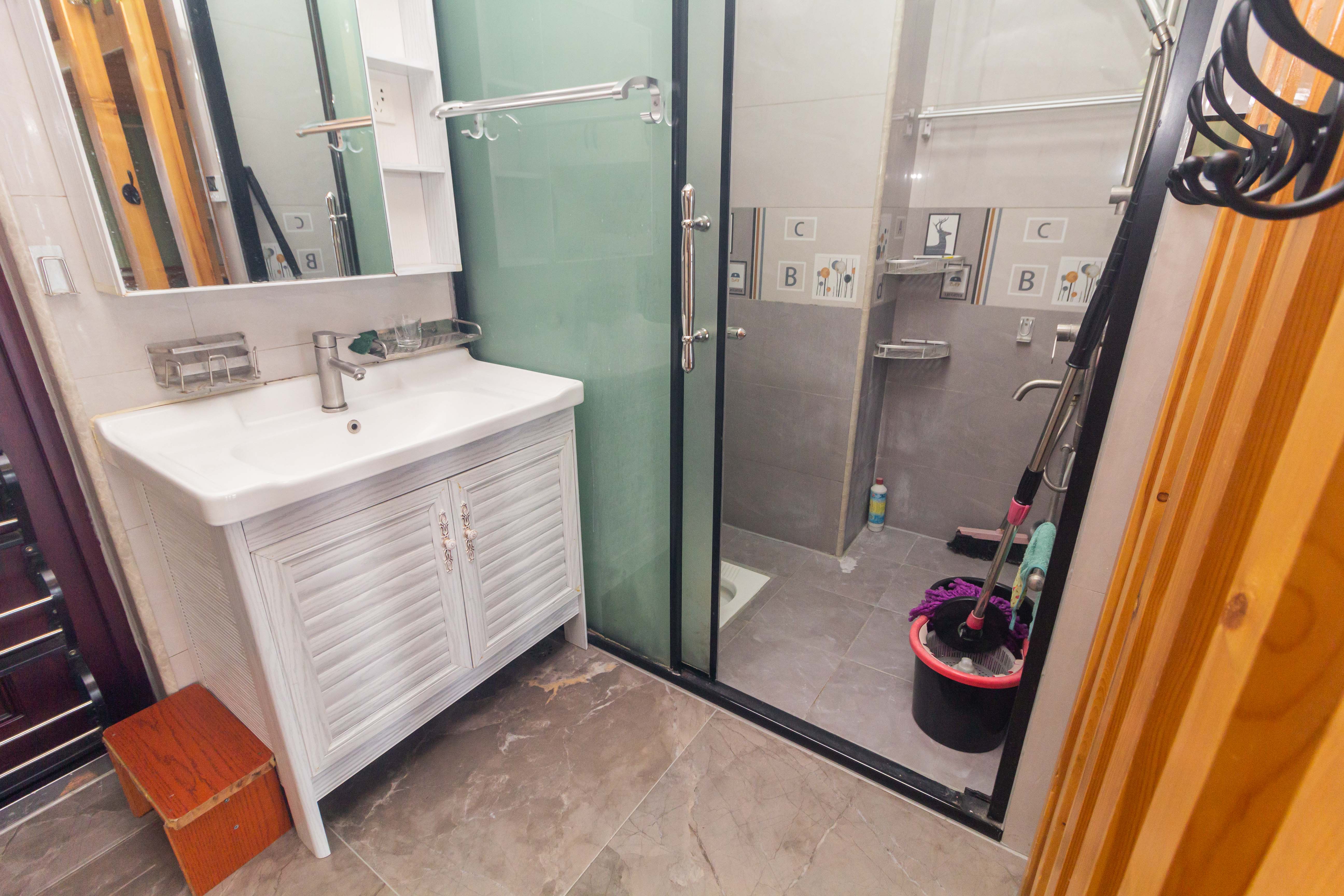 方略90公馆 1室1厅1卫 25.8万 方略90公馆 1室1厅1卫 25.8万卫生间