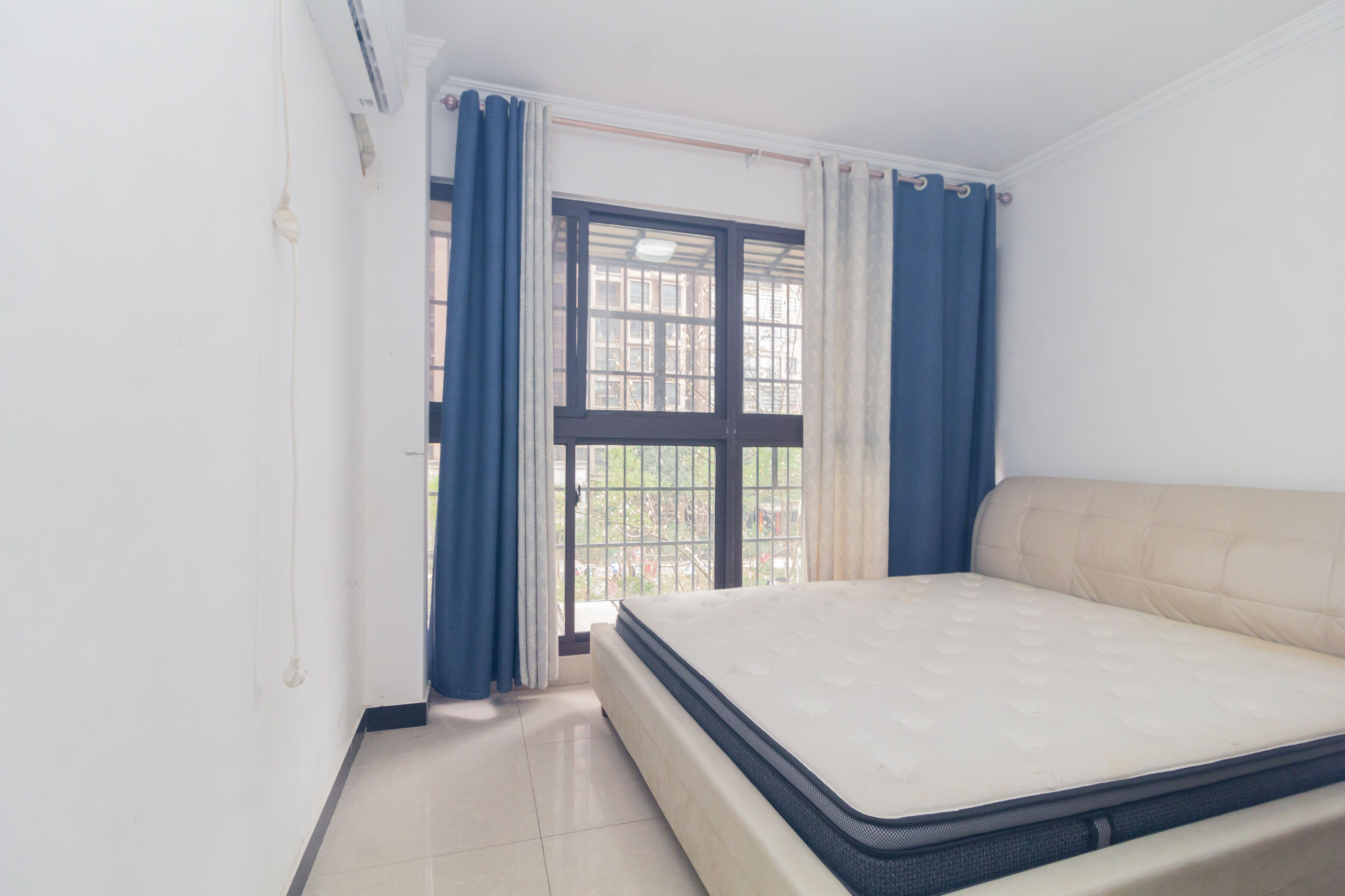 康桥长郡  3室2厅1卫    69.5万 康桥长郡  3室2厅1卫    69.5万卧室