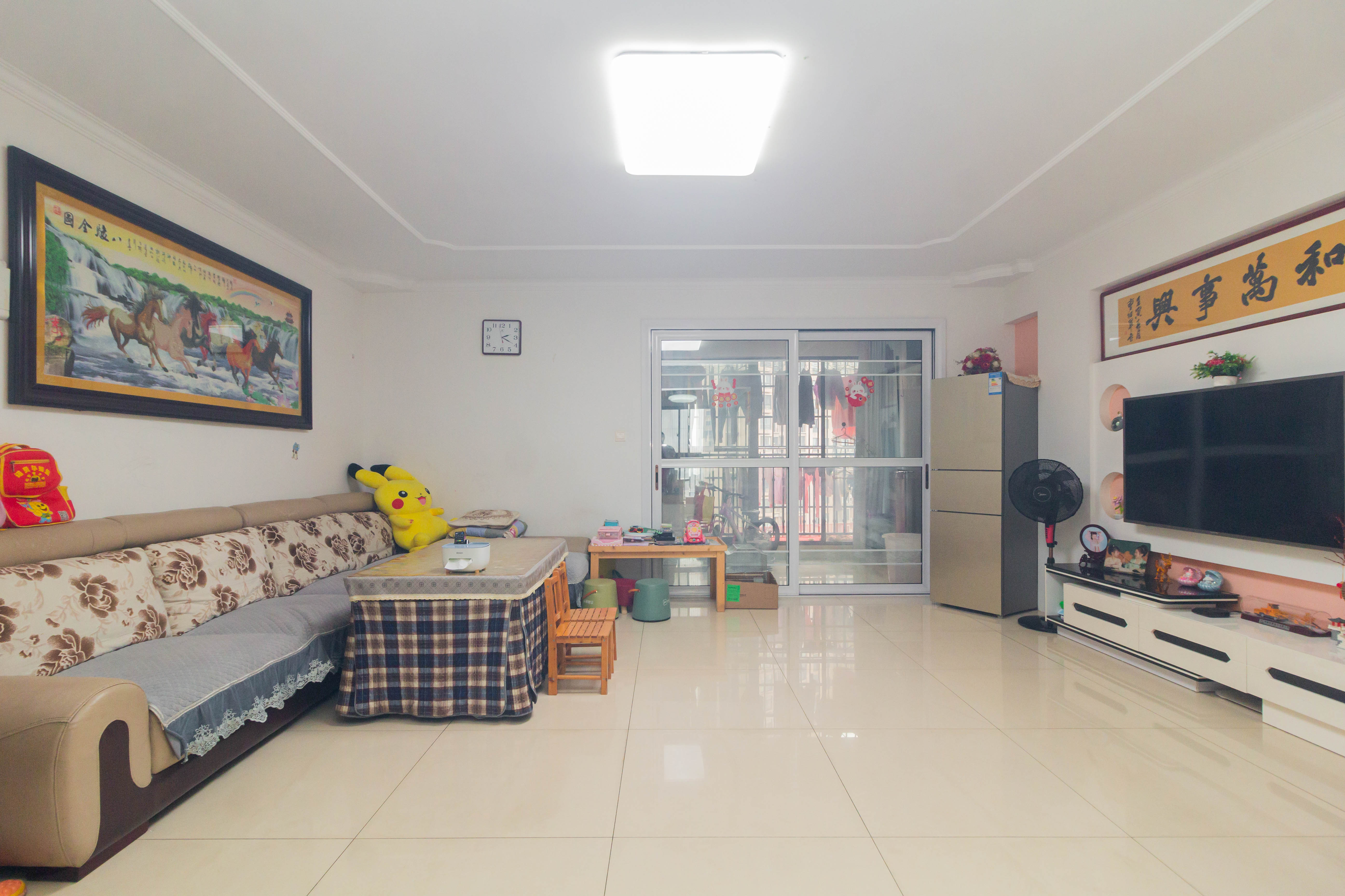 康桥长郡  4室2厅2卫    95.0万 康桥长郡  4室2厅2卫    95.0万客厅