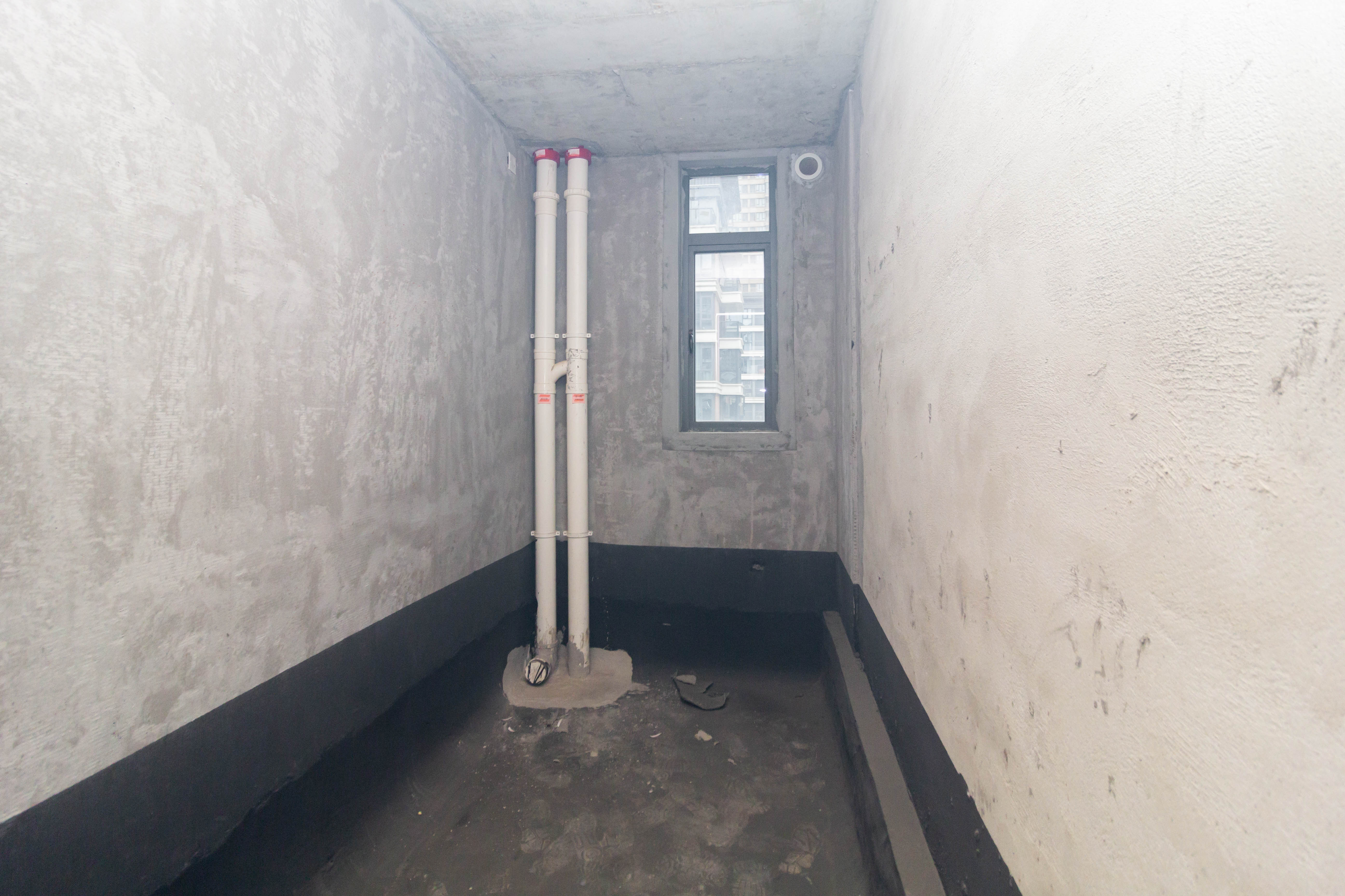 福天星中心(福天星雅苑)  4室2厅2卫    142.0万 福天星中心(福天星雅苑)  4室2厅2卫    142.0万卫生间