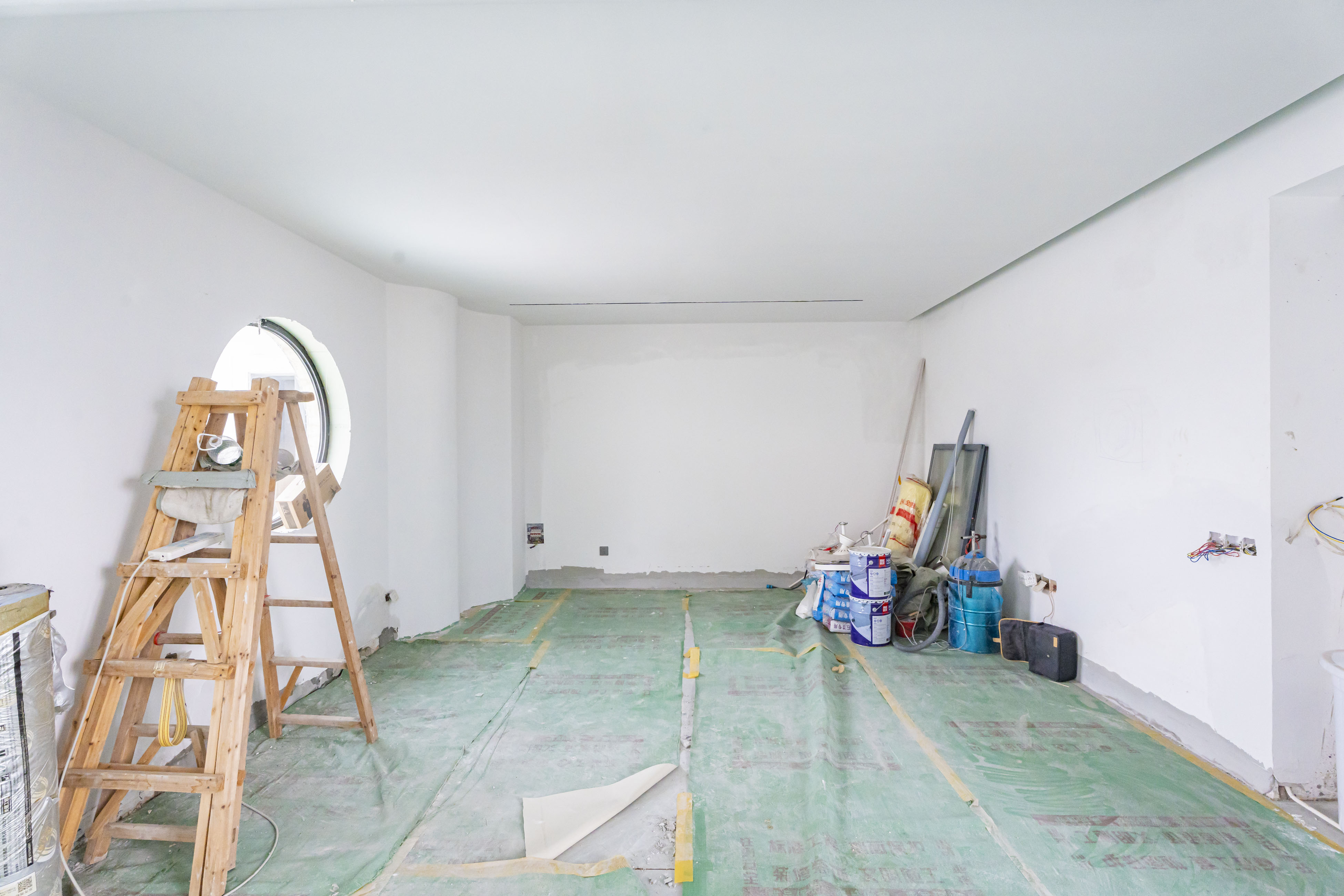 建湘新村  7室0厅2卫   214.00万卧室