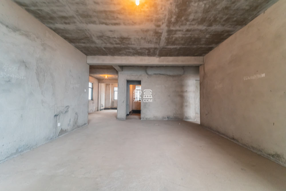 星电恬园  3室2厅2卫    89.9万