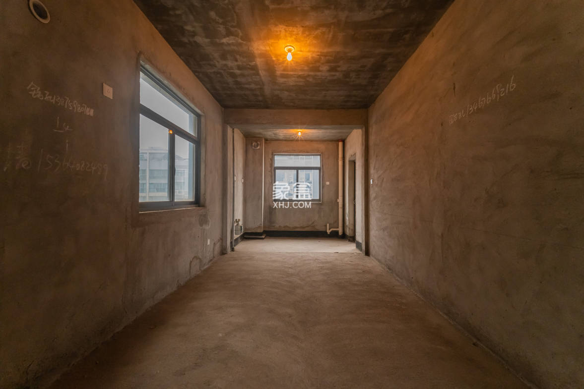 星电恬园  3室2厅2卫    89.9万 星电恬园  3室2厅2卫    89.9万其他