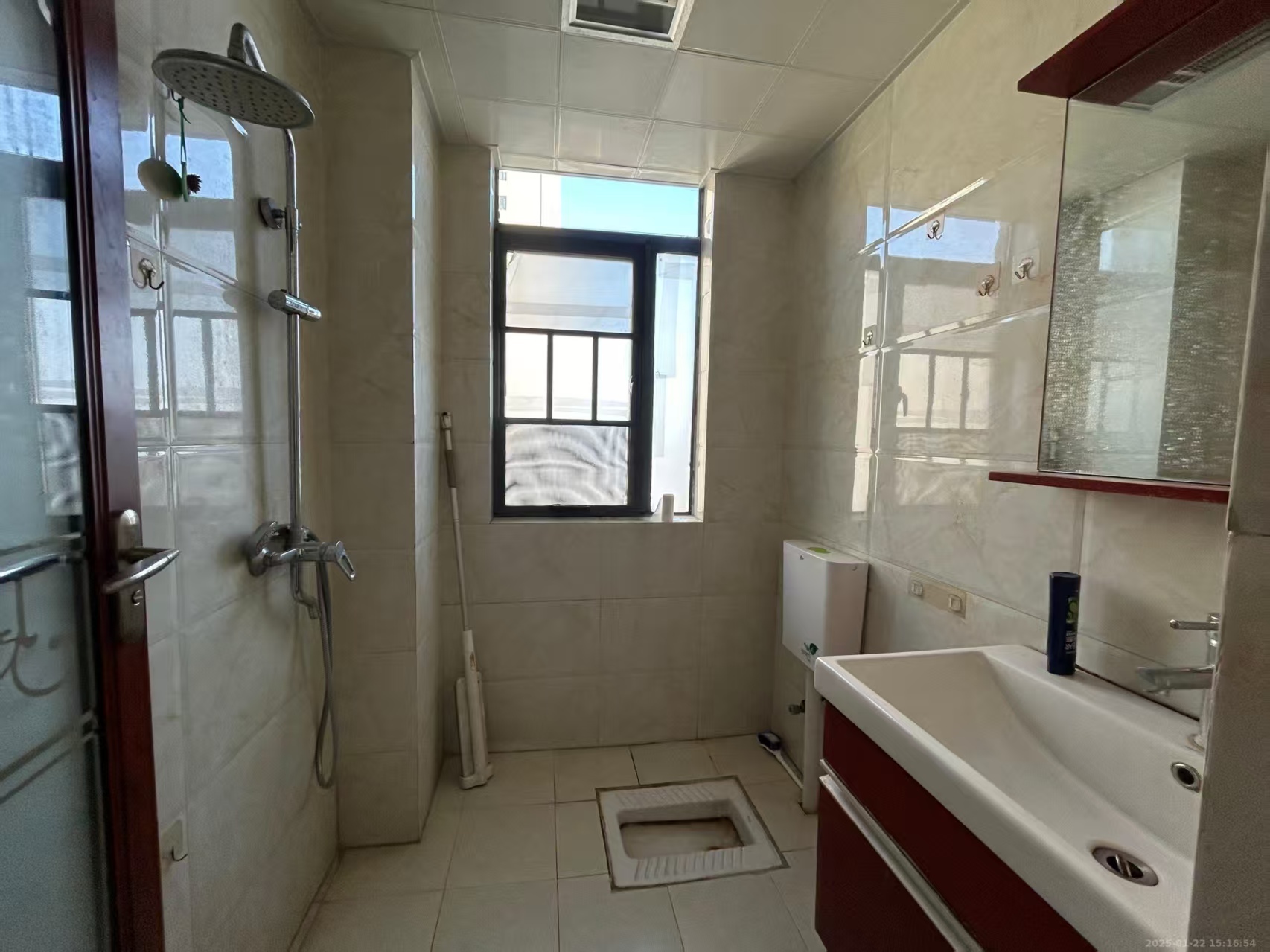 经世龙城  2室2厅1卫    50.0万 经世龙城  2室2厅1卫    50.0万室内图