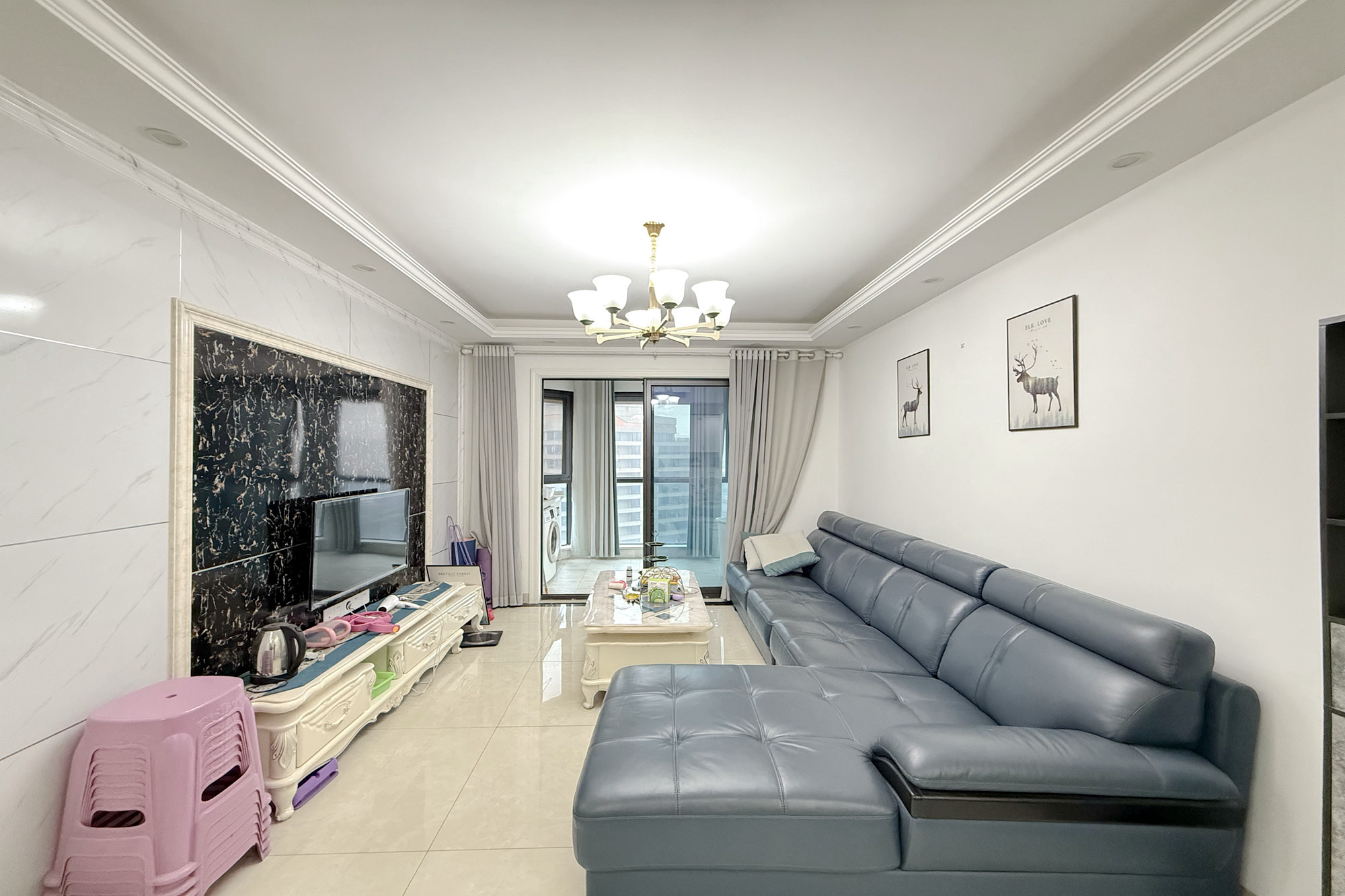 明昇壹城(明昇时代广场)一期 3室1厅1卫 168.0万 明昇壹城(明昇时代广场)一期 3室1厅1卫 168.0万客厅