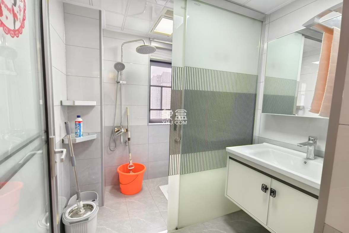 时代新城(翰林府) 3室2厅1卫 65.0万 时代新城(翰林府) 3室2厅1卫 65.0万室内图