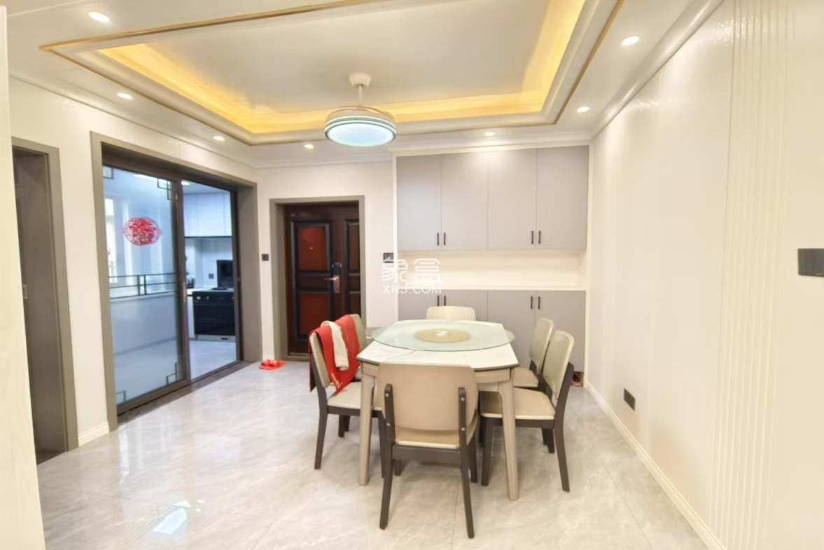 时代新城(翰林府) 3室2厅1卫 65.0万 时代新城(翰林府) 3室2厅1卫 65.0万室内图