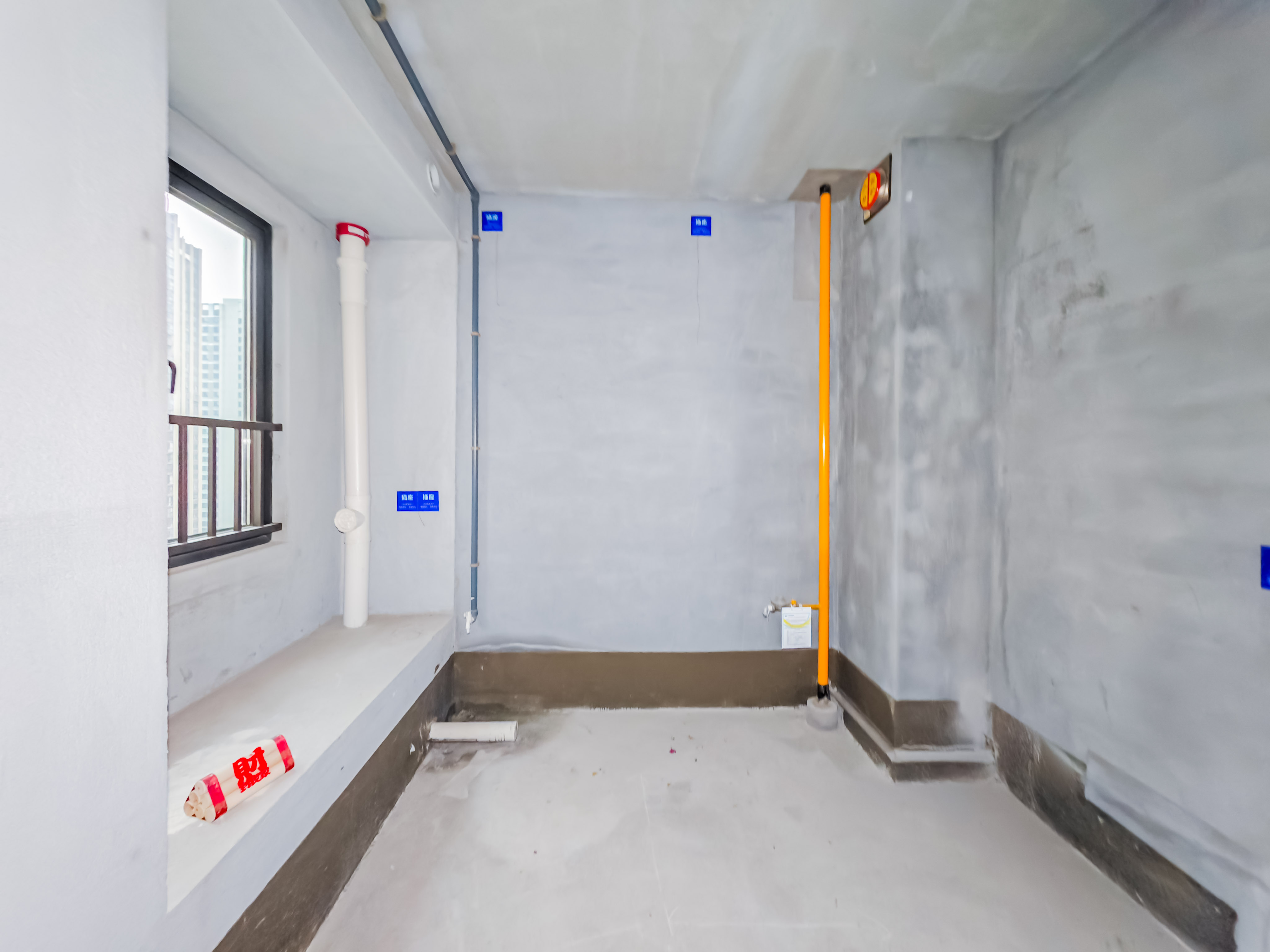 建发玖洲观澜  4室2厅2卫   212.00万其他