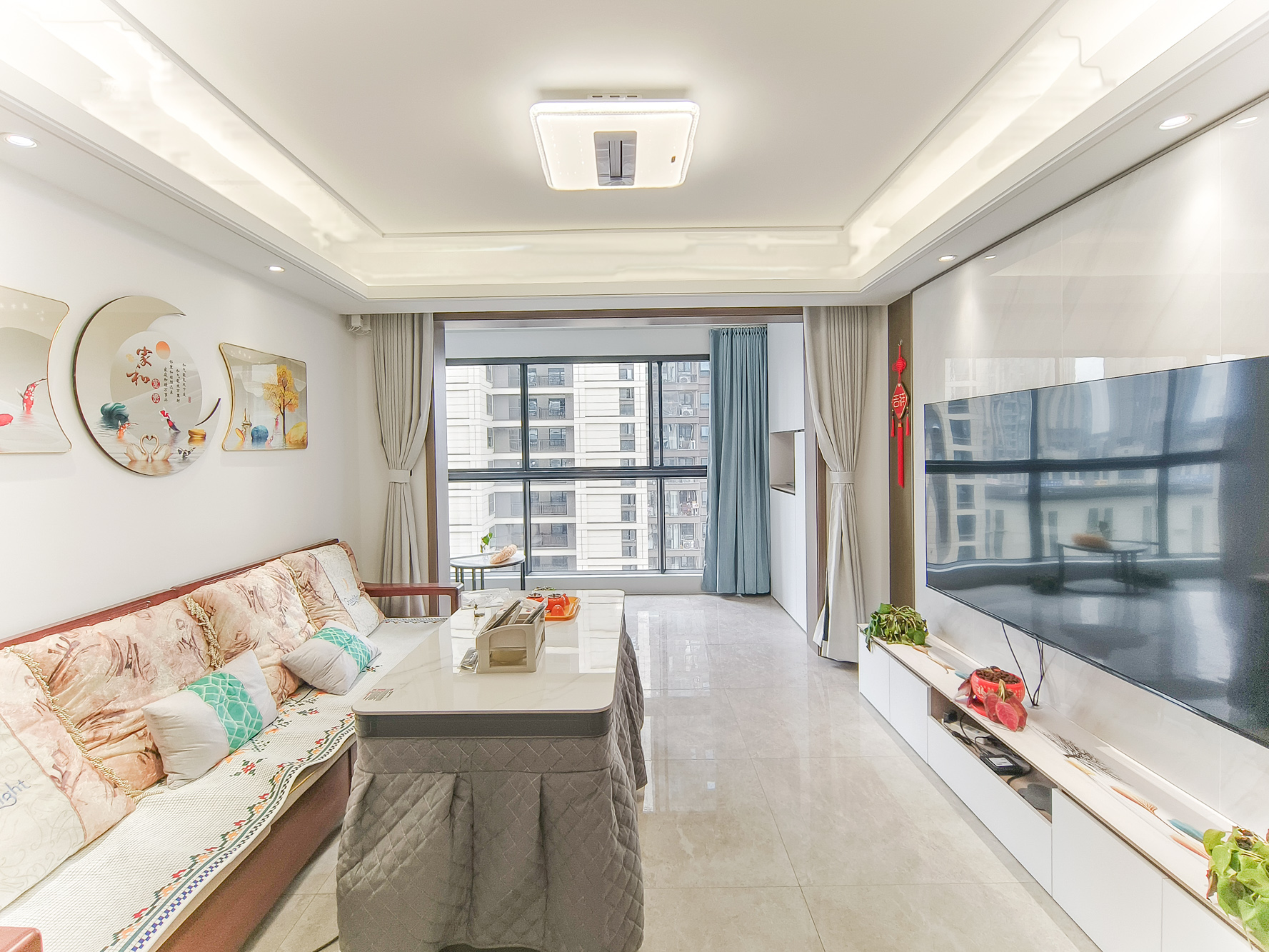 荣盛锦绣学府 4室2厅2卫 106.0万 荣盛锦绣学府 4室2厅2卫 106.0万客厅