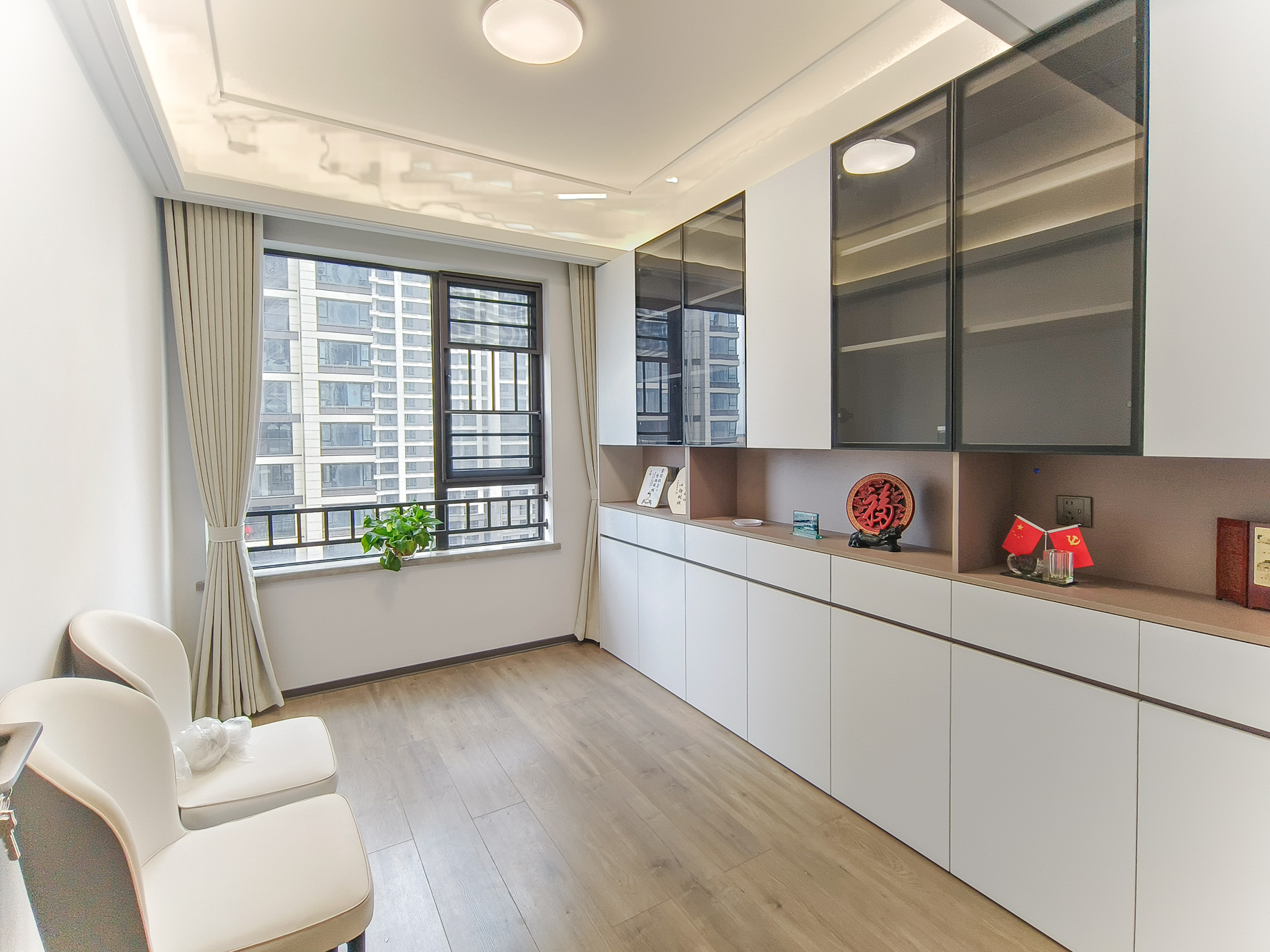 荣盛锦绣学府 4室2厅2卫 106.0万 荣盛锦绣学府 4室2厅2卫 106.0万卧室