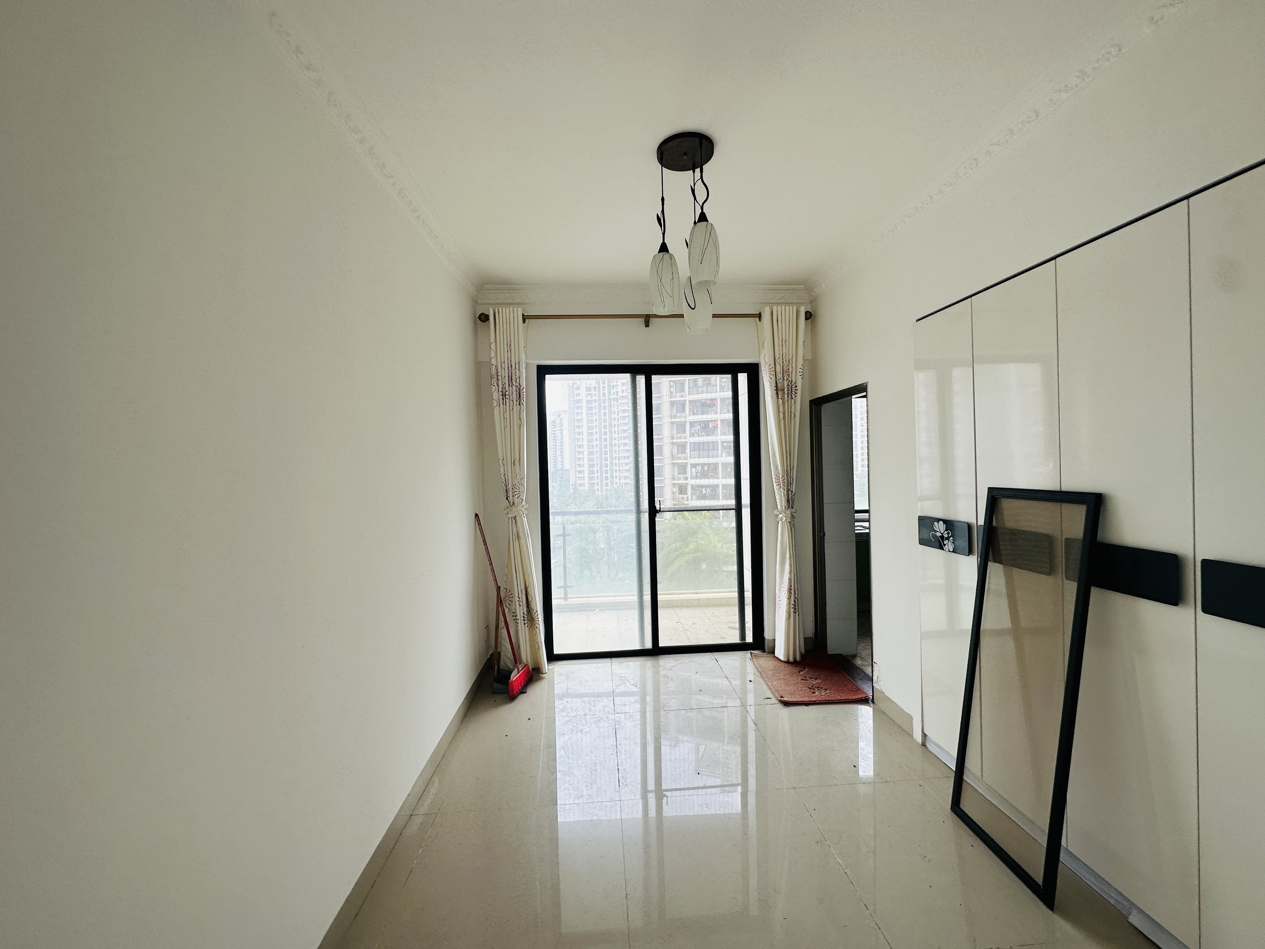 世纪海岸  3室2厅2卫    180.0万 世纪海岸  3室2厅2卫    180.0万其他