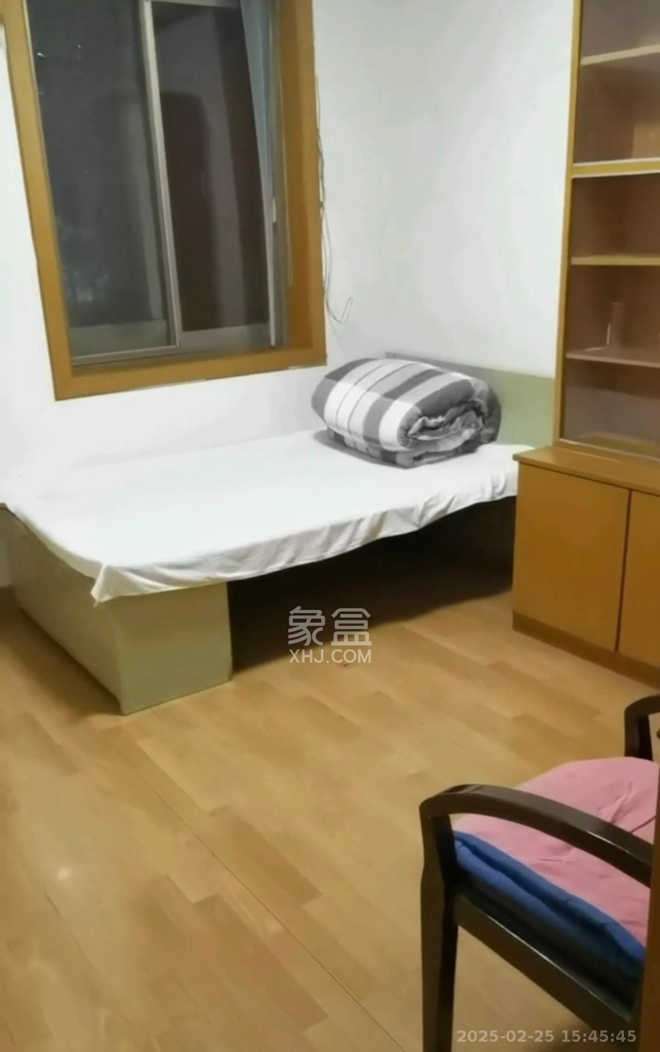 金科园 3室1厅1卫 2100.0元/月 金科园 3室1厅1卫 2100.0元/月室内图