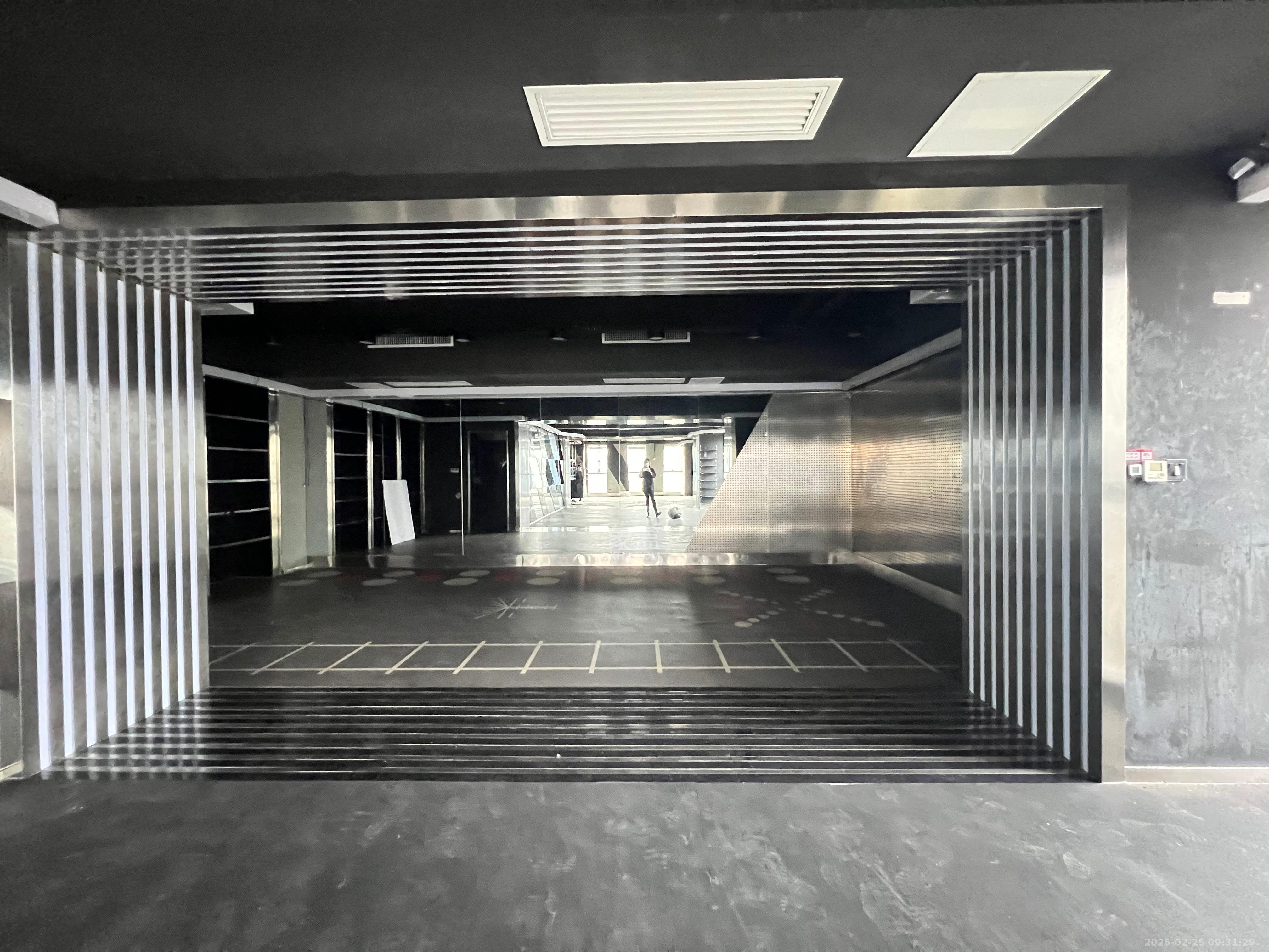 铭诚摩根  4室0厅0卫    20000.0元/月 铭诚摩根  4室0厅0卫    20000.0元/月室内图