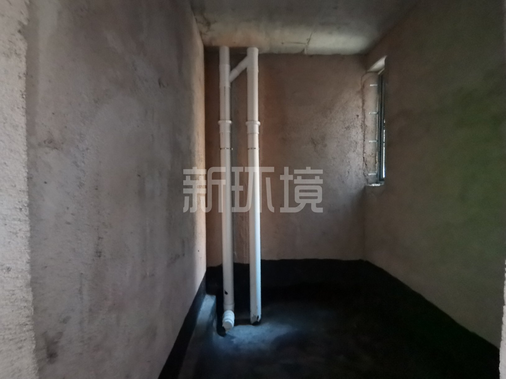 天门中央广场 4室2厅2卫 83.0万 天门中央广场 4室2厅2卫 83.0万客厅