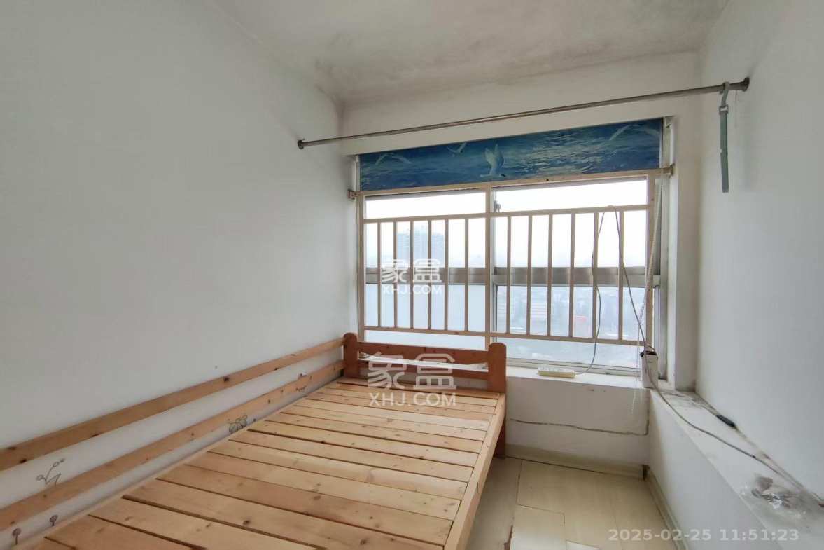 自由.com(自由大厦)  2室1厅1卫    1800.0元/月 自由.com(自由大厦)  2室1厅1卫    1800.0元/月室内图