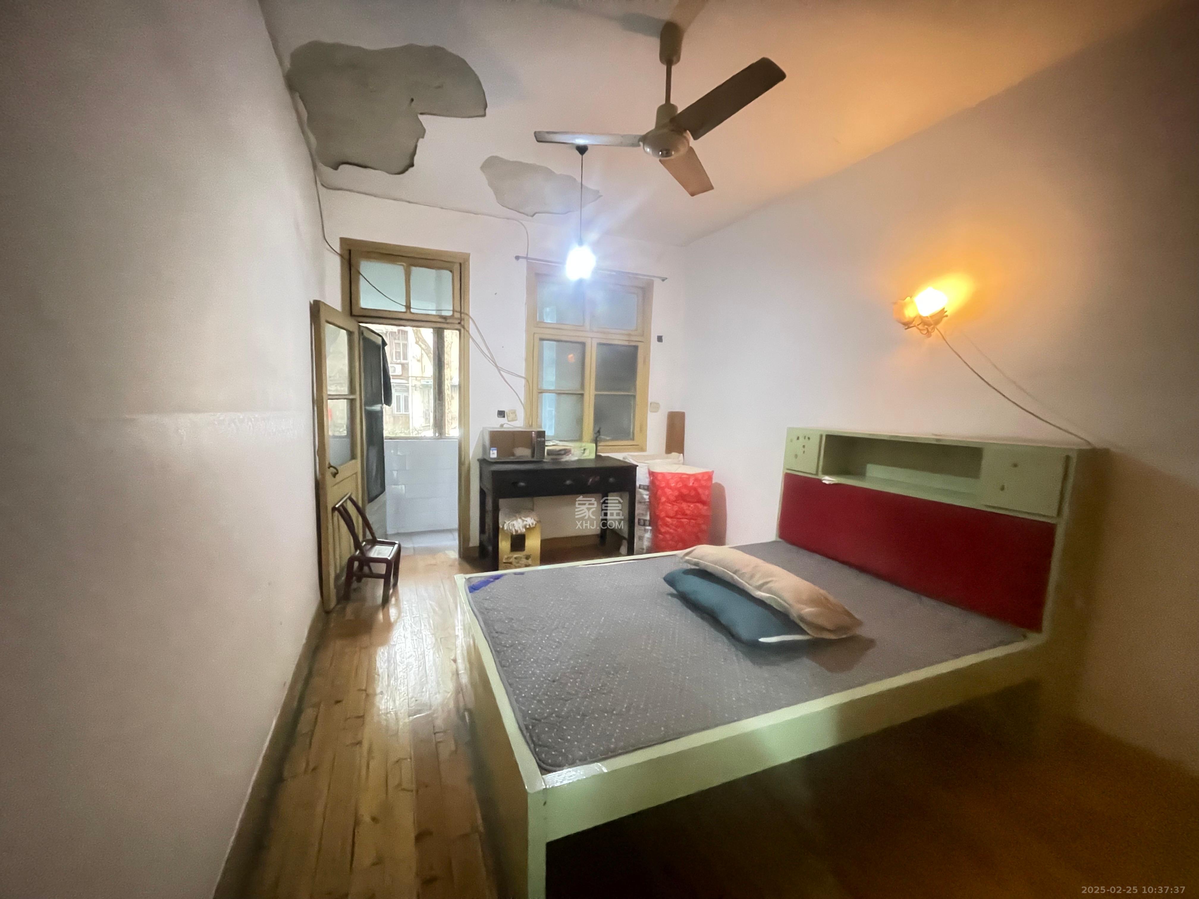 湖南省冶金材料研究所宿舍  2室1厅1卫    1000.0元/月室内图