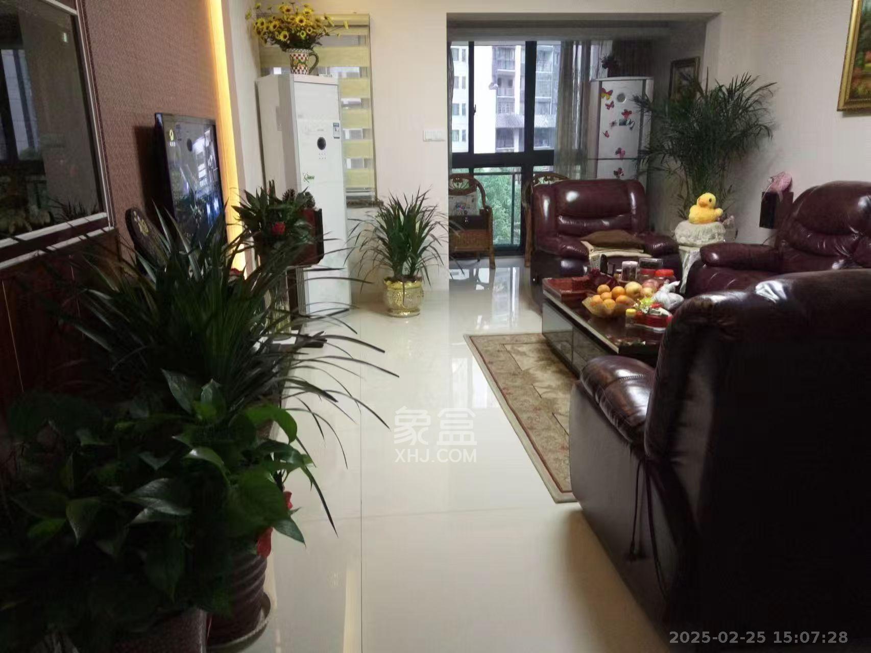 嘉宇盛世华章 3室2厅2卫 3800.0元/月 嘉宇盛世华章 3室2厅2卫 3800.0元/月室内图