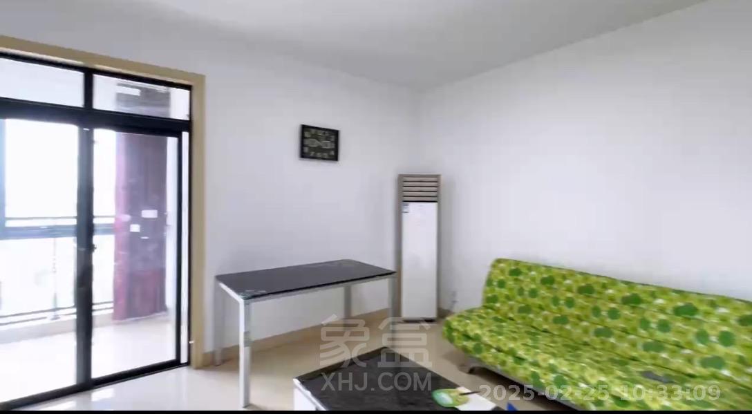 盛世华庭 2室2厅1卫 1500.0元/月 盛世华庭 2室2厅1卫 1500.0元/月室内图