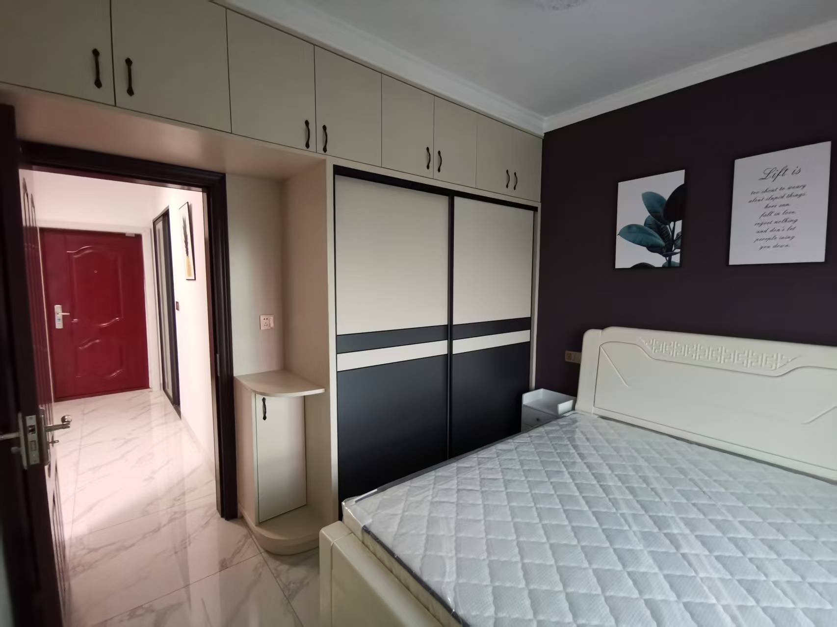 中国铁建金色蓝庭 1室0厅0卫 1300.0元/月 中国铁建金色蓝庭 1室0厅0卫 1300.0元/月室内图