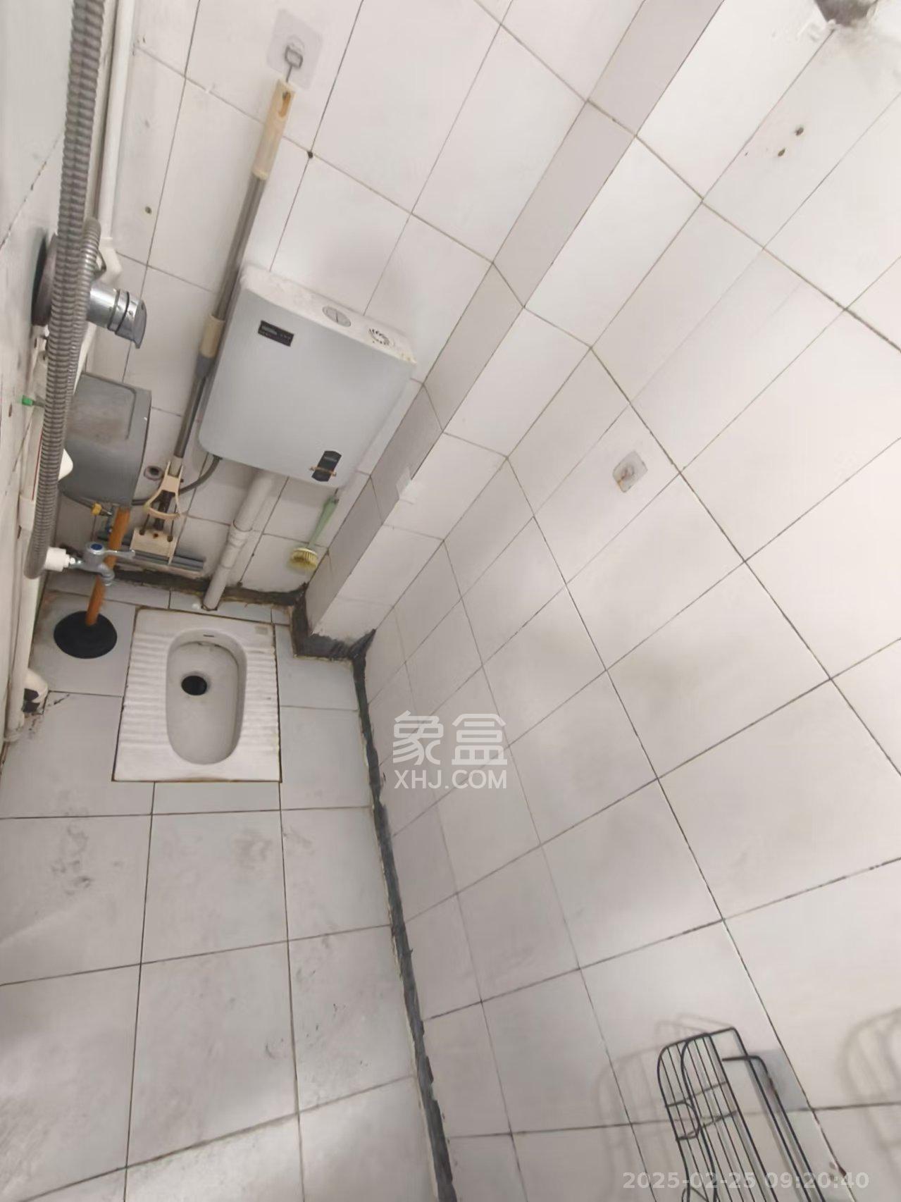 育才学校宿舍（南元宫巷）  2室1厅1卫   1800.00元/月室内图