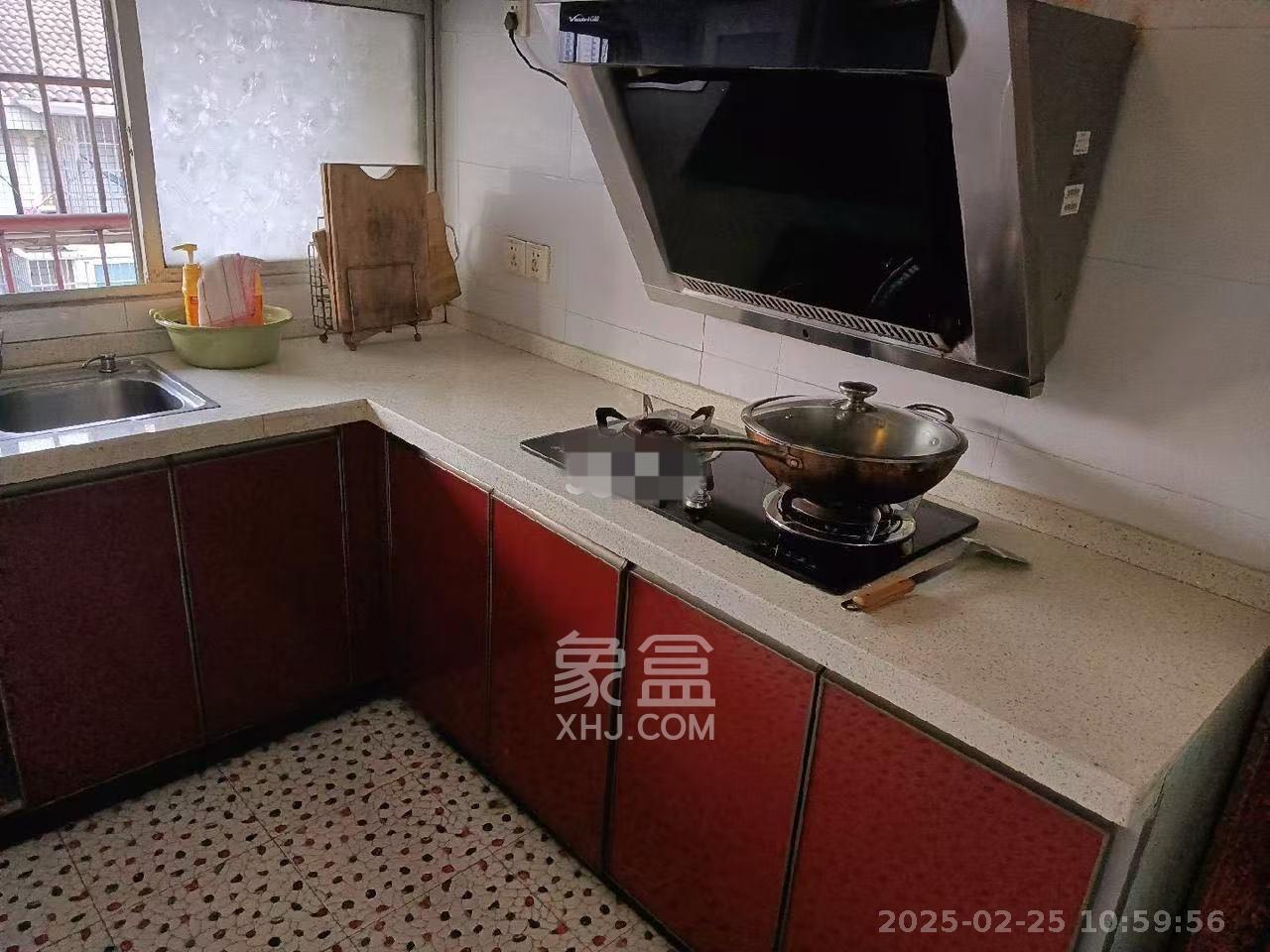 湘绣城 2室2厅1卫 1200.0元/月 湘绣城 2室2厅1卫 1200.0元/月室内图