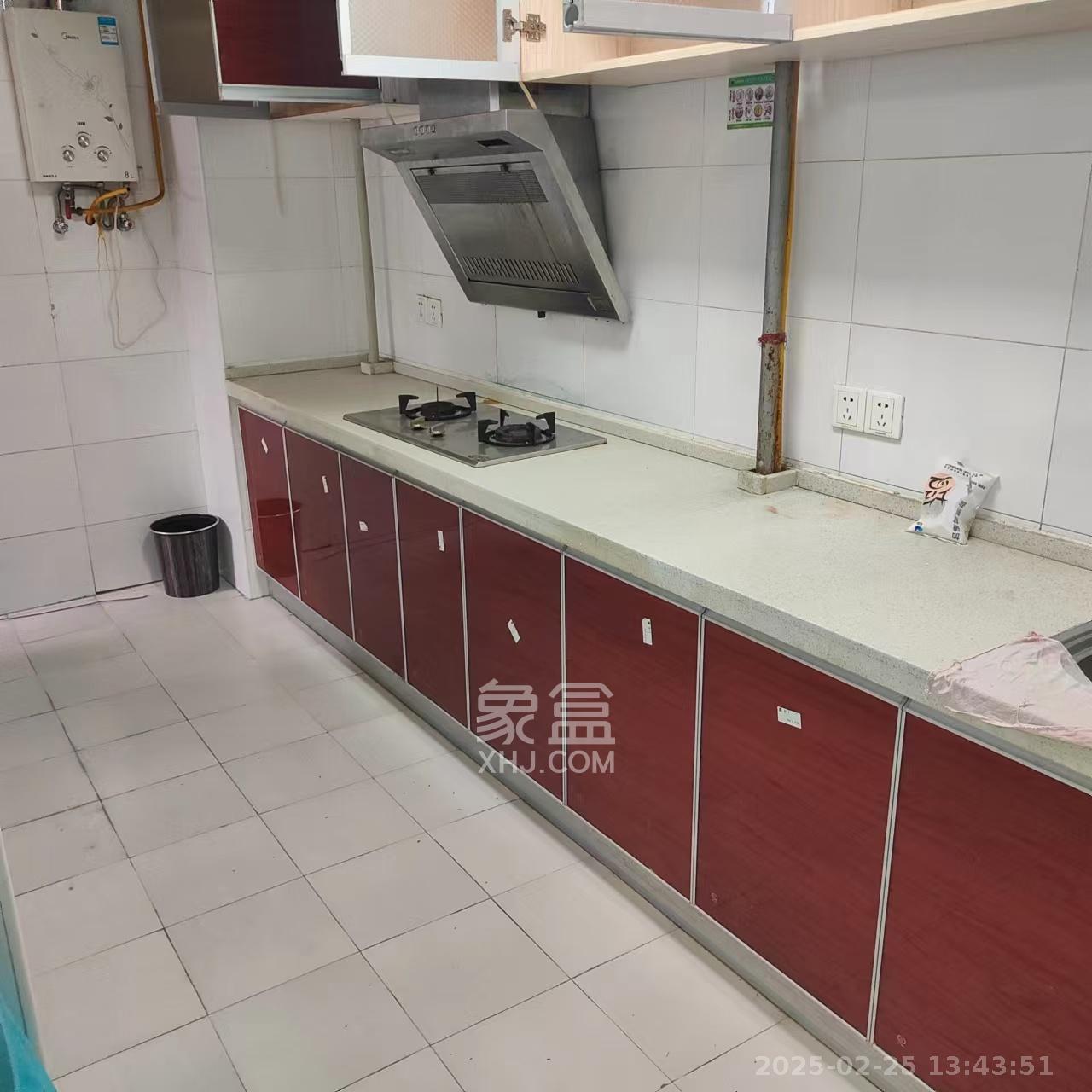 万象新天  3室1厅1卫   2800.00元/月室内图