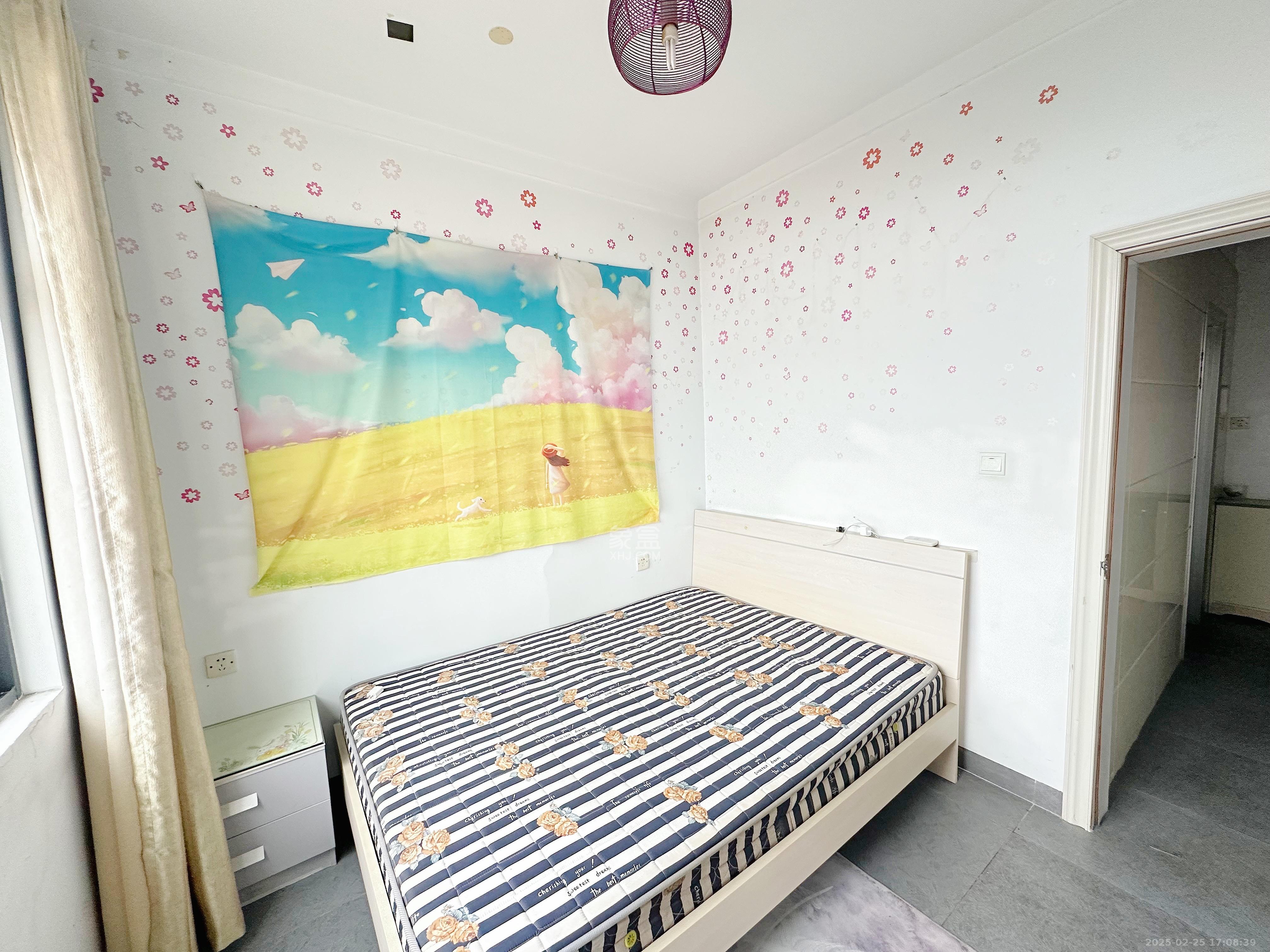 中地凯旋城 1室1厅1卫 1300.0元/月 中地凯旋城 1室1厅1卫 1300.0元/月室内图