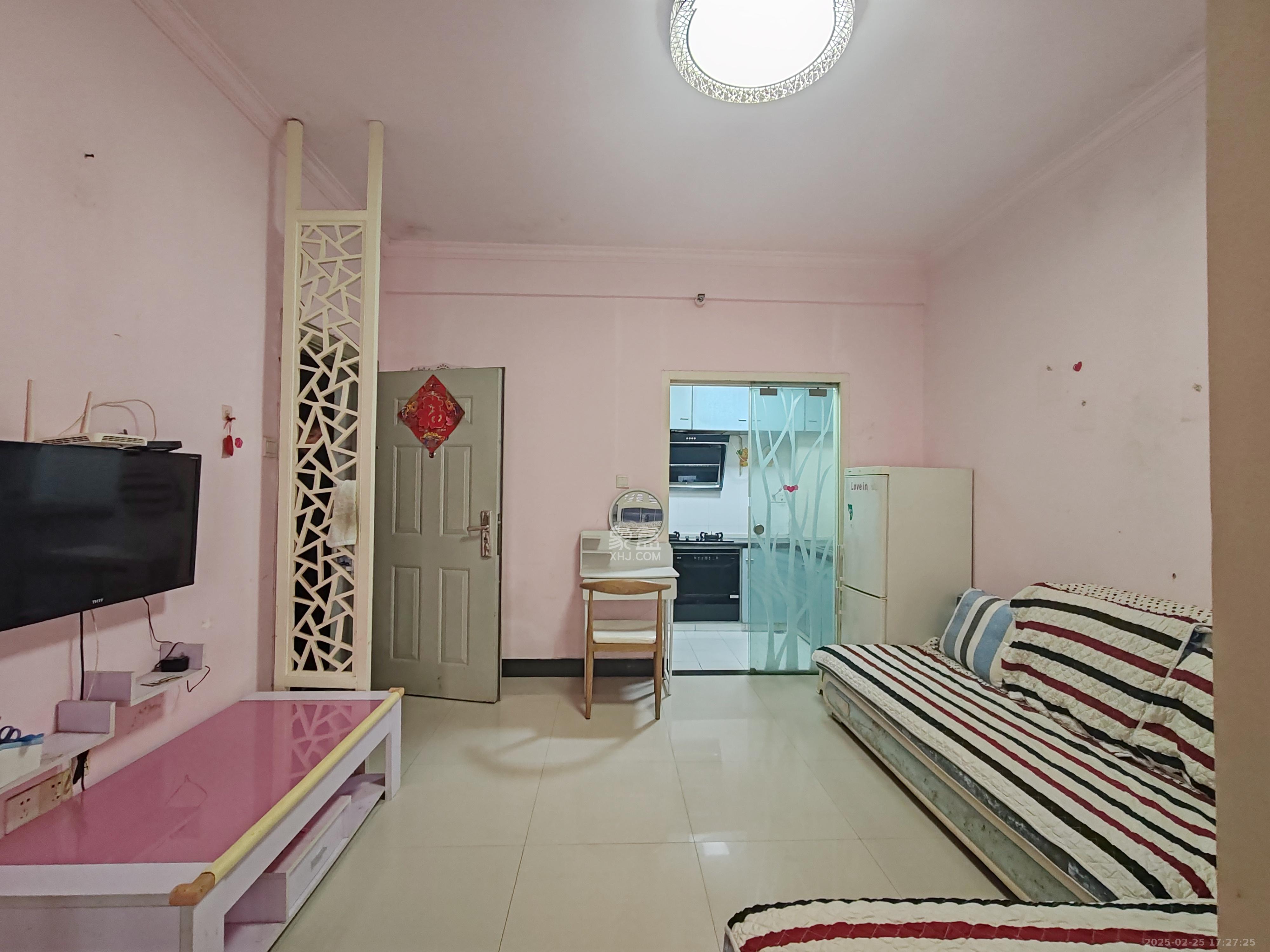 东方新世界 1室1厅1卫 1750.0元/月 东方新世界 1室1厅1卫 1750.0元/月室内图