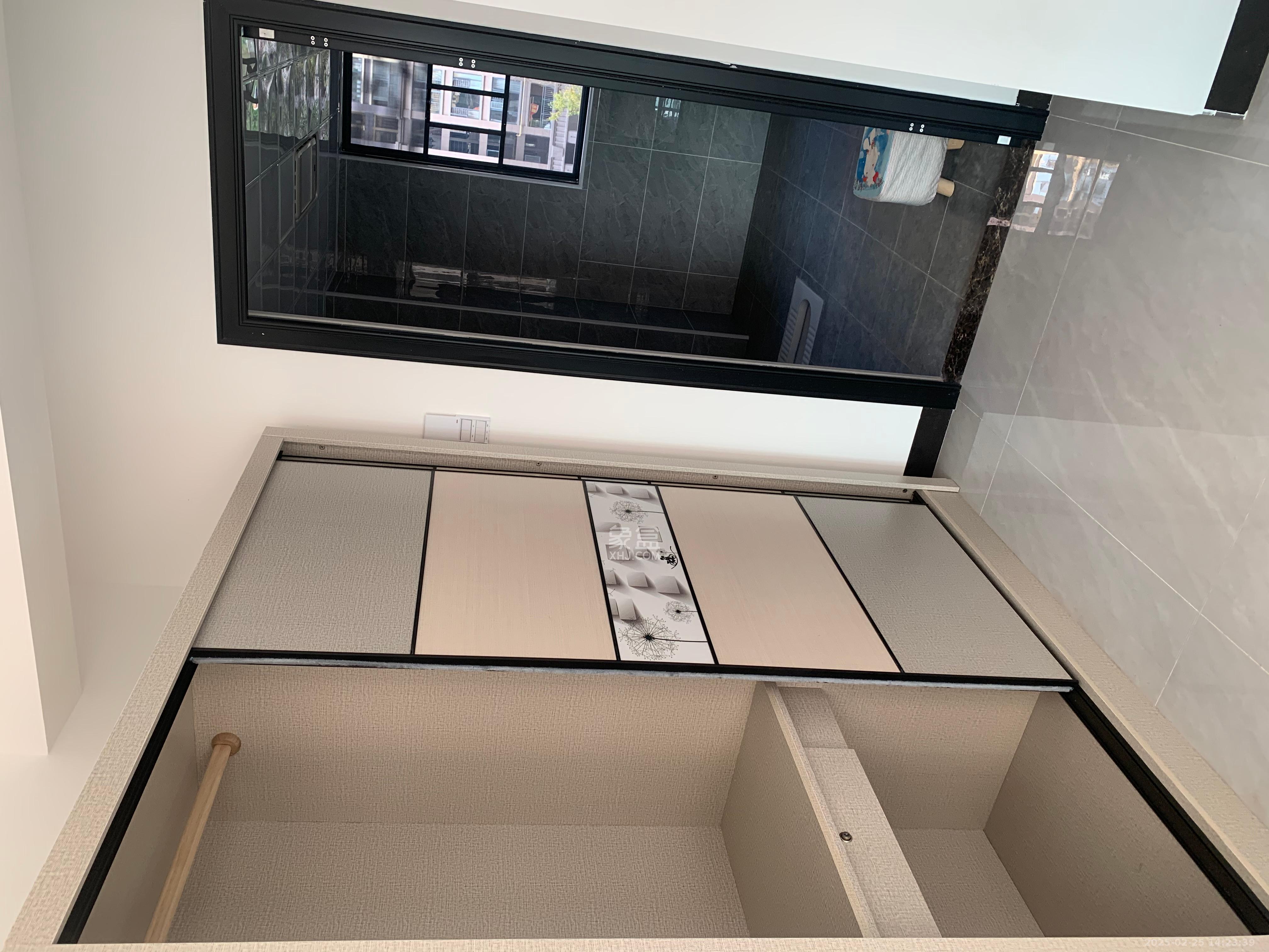 中粮鸿云  3室2厅1卫   2100.00元/月室内图