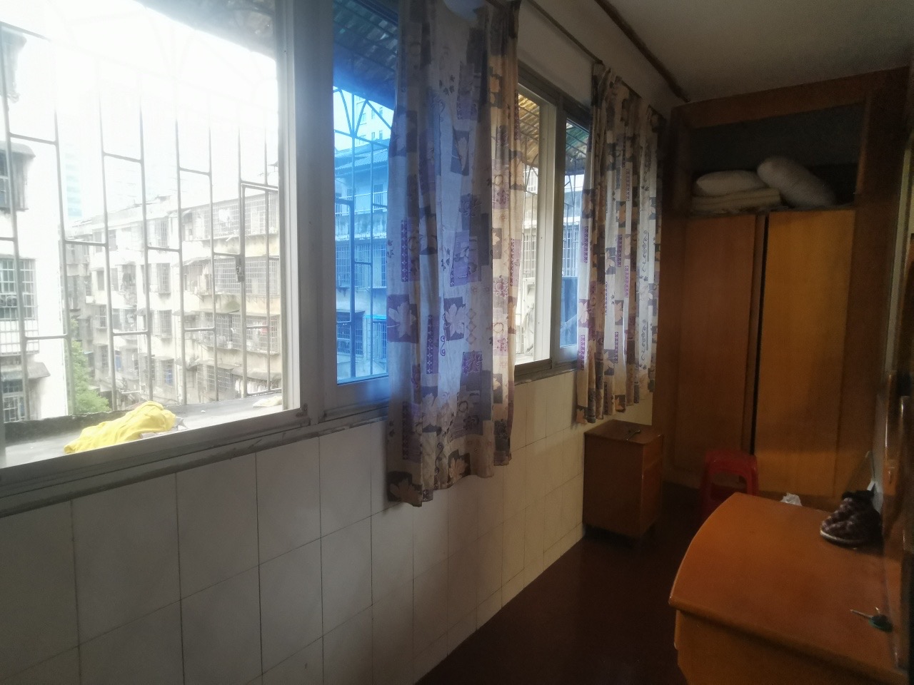 王家小区 2室1厅1卫 39.8万 王家小区 2室1厅1卫 39.8万客厅