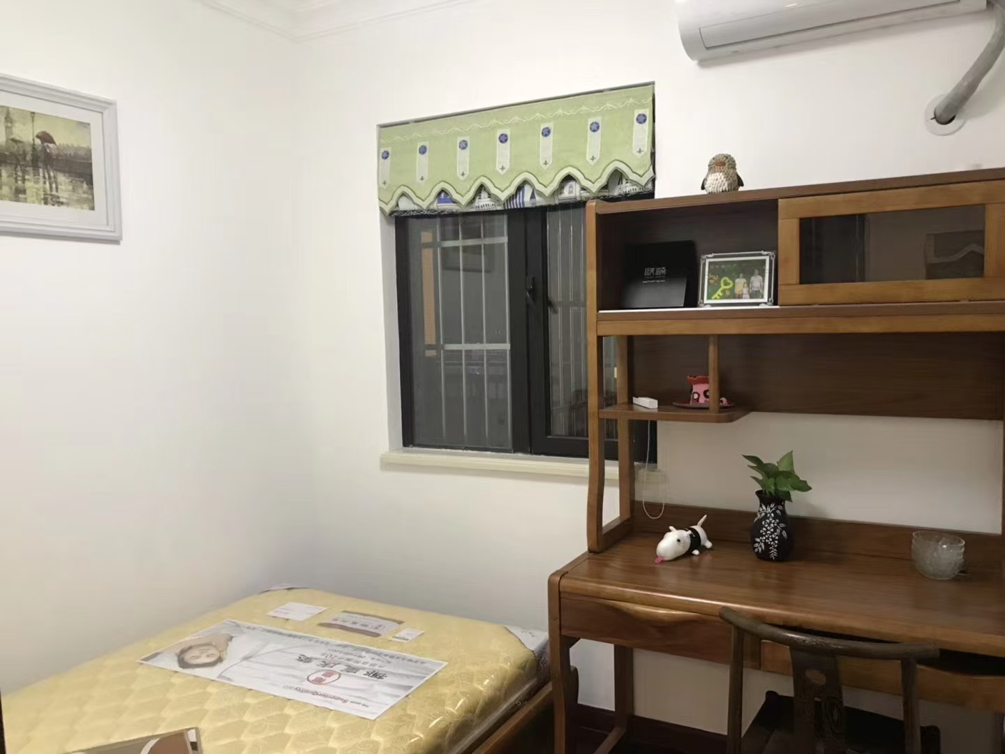中海锦城  3室2厅2卫   3200.00元/月室内图
