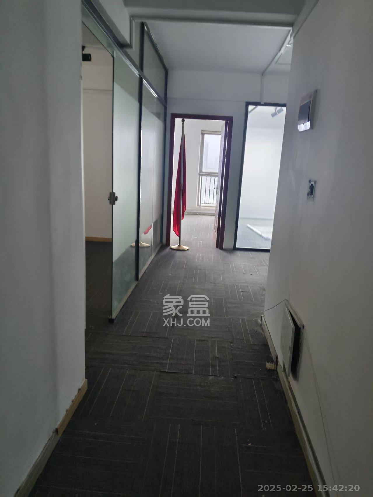 金烨融府  1室1厅1卫   5000.00元/月室内图